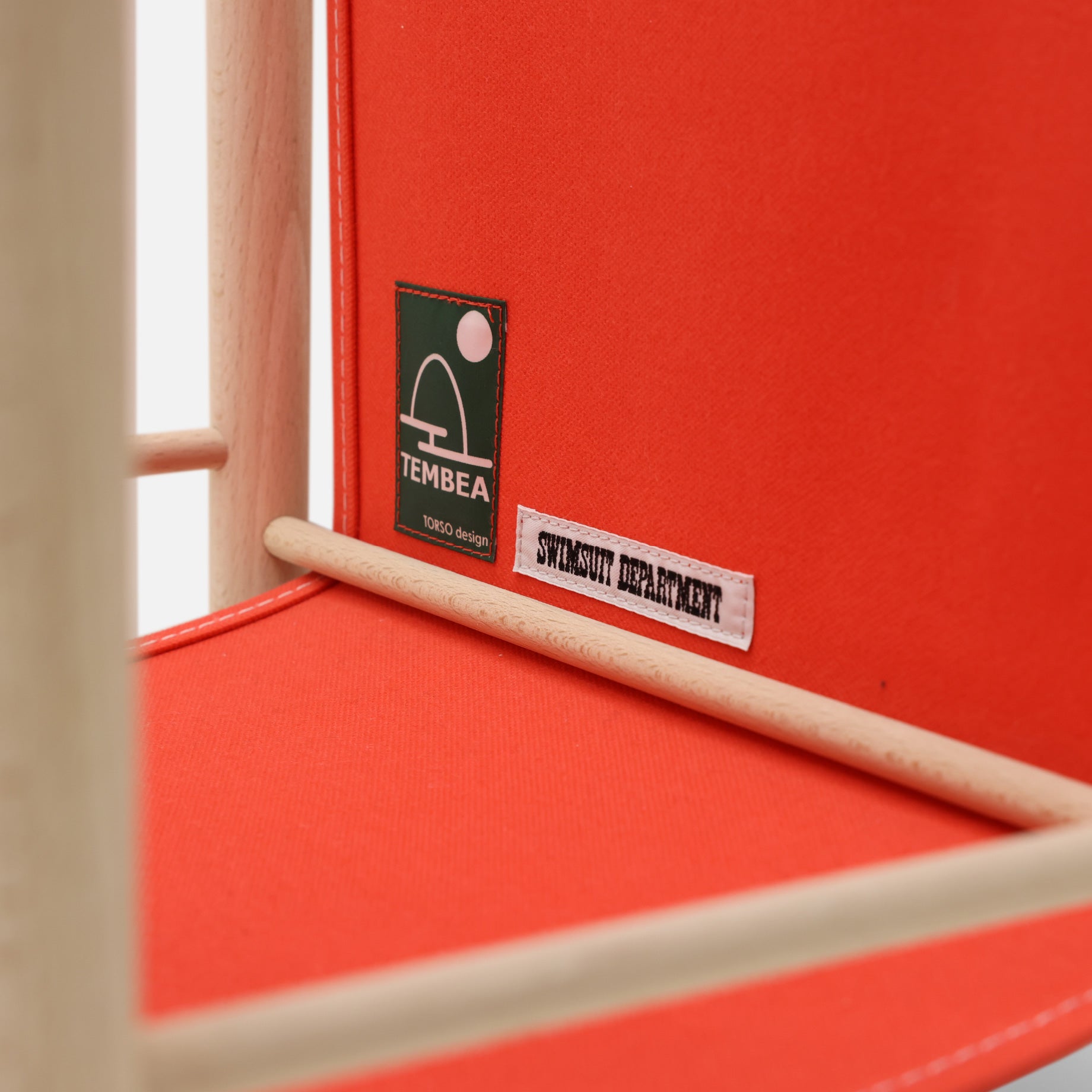 MAGAZINE RACK(RED)