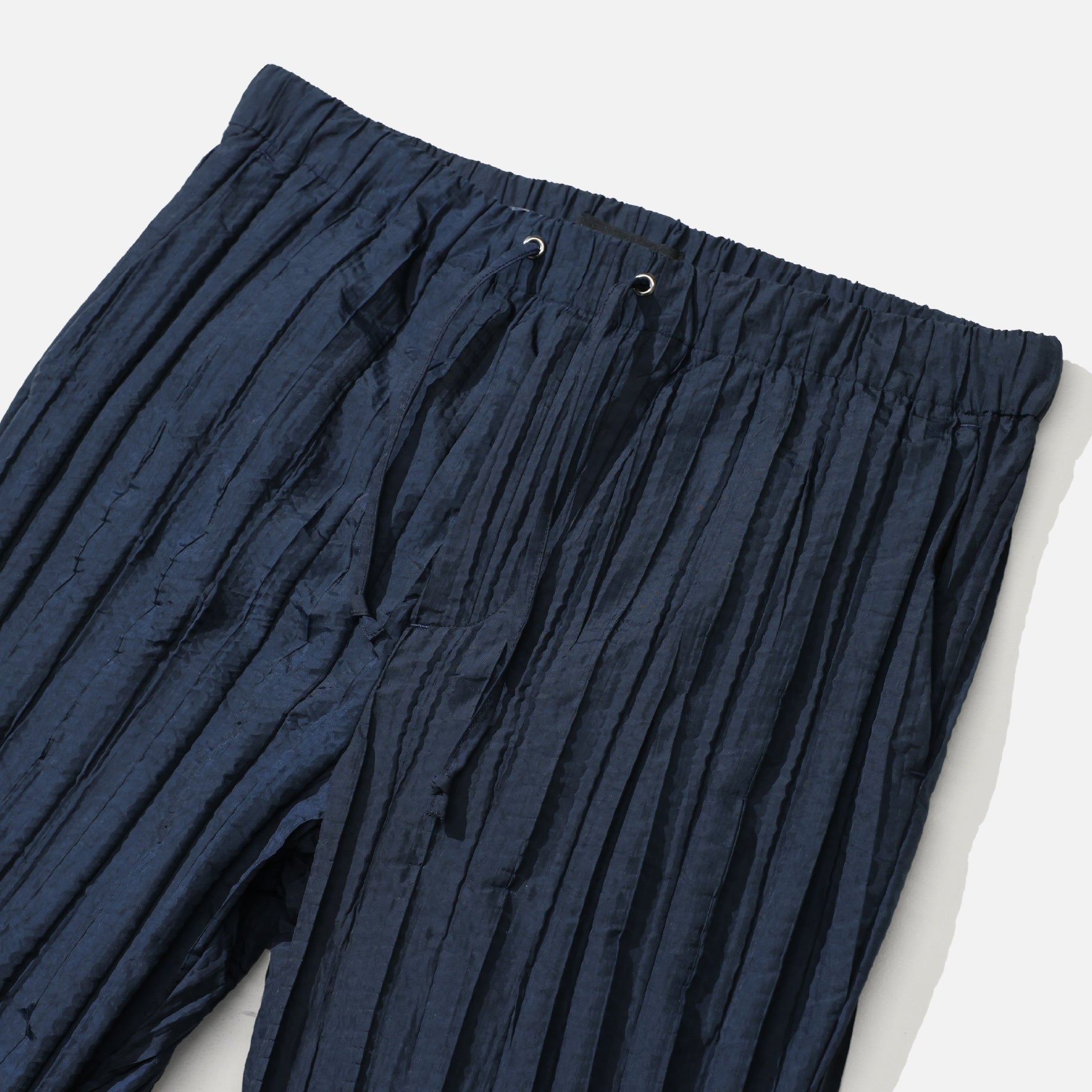 PLEATED CROPPED PANTS(NAVY)