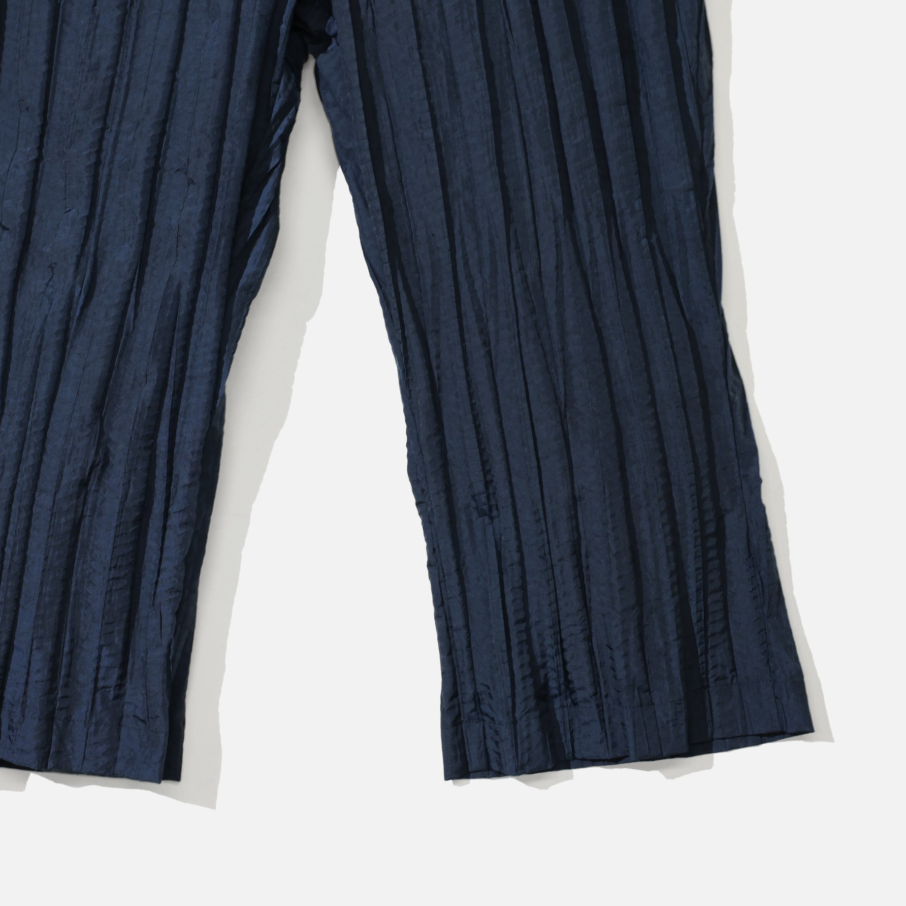 PLEATED CROPPED PANTS(NAVY)