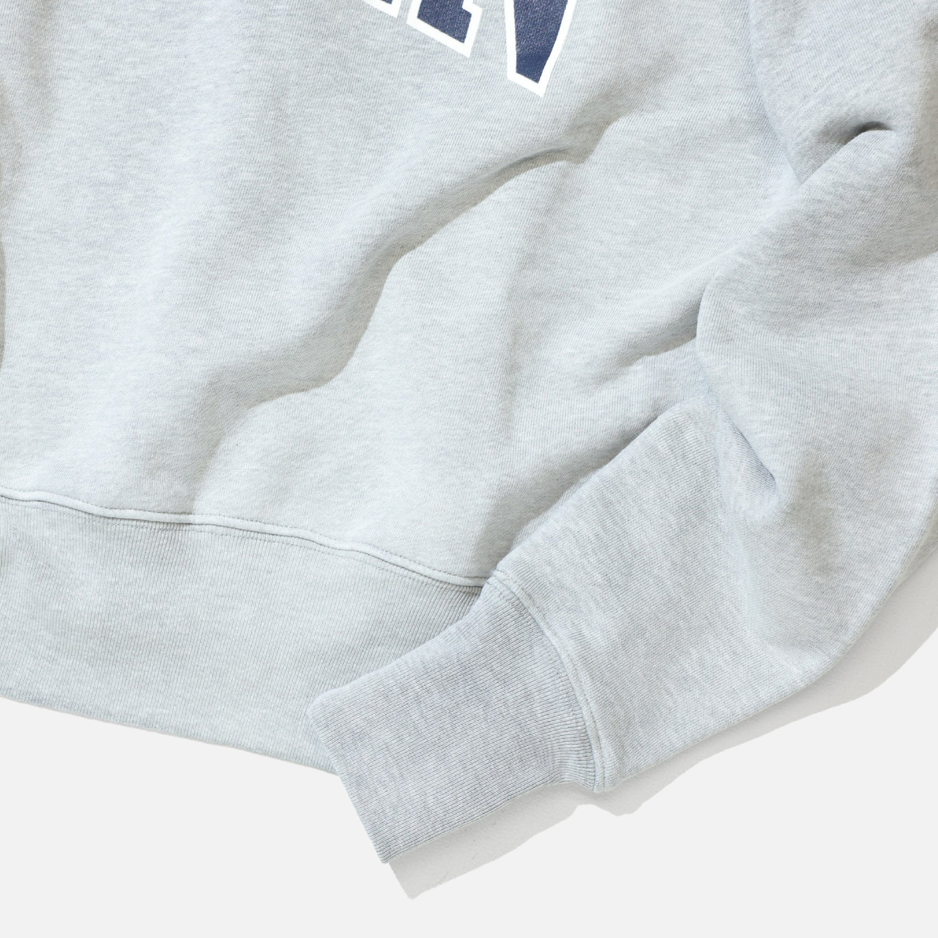 LOGOTYPE CREW NECK SWEATSHIRT (GREY)
