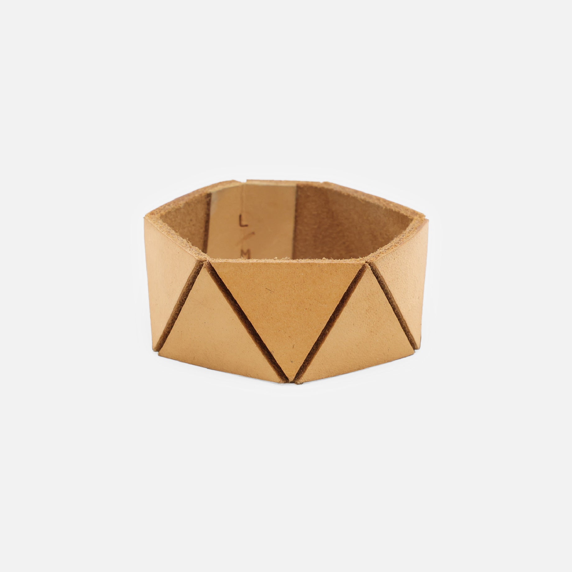 LAUREN MANOOGIAN TRIANGLE CUFF(NATURAL)