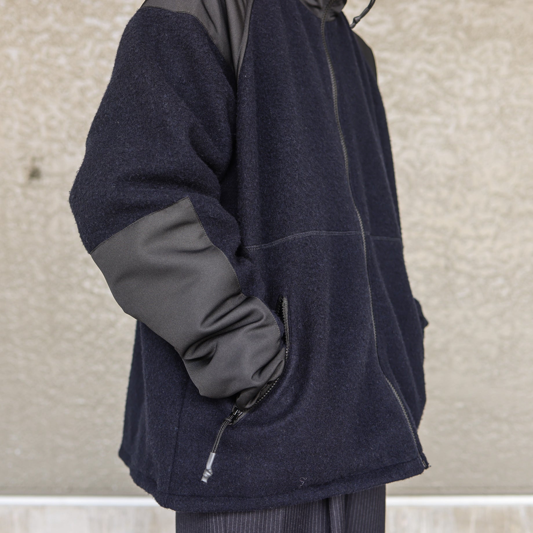 WOOL CASHMERE FLEECE ZIP UP BLOUSON(D .NAVY)