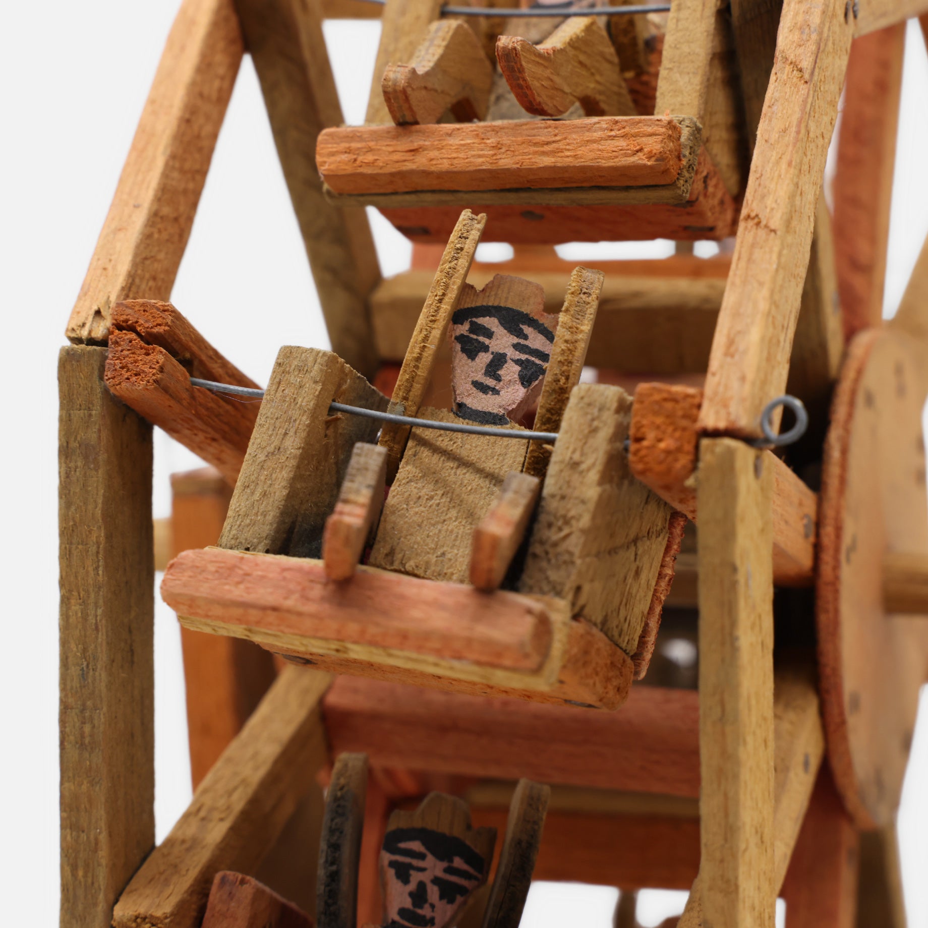 VINTAGE FOLK ART WOODEN TOY(FERRIS WHEEL)