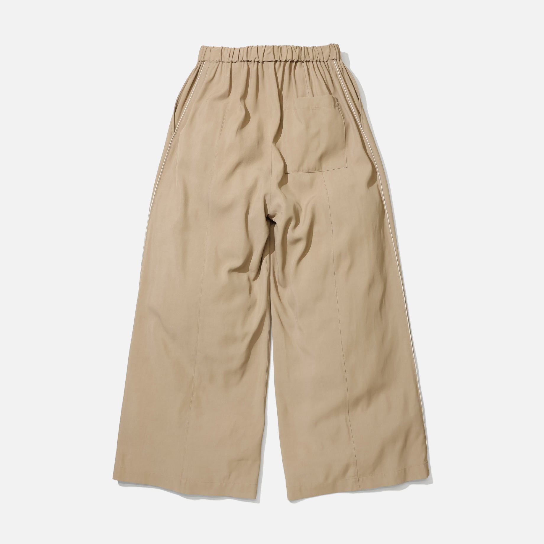 SILKY VISCOSE 2TUCK FLARE PANTS (BEIGE)