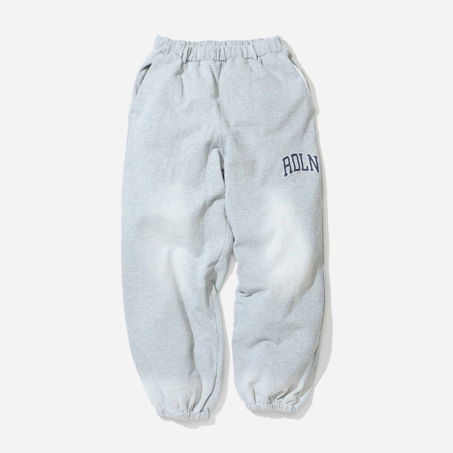 LOGOTYPE BALLOON PANTS （GREY） – UNEVEN HUB STORE｜想像を