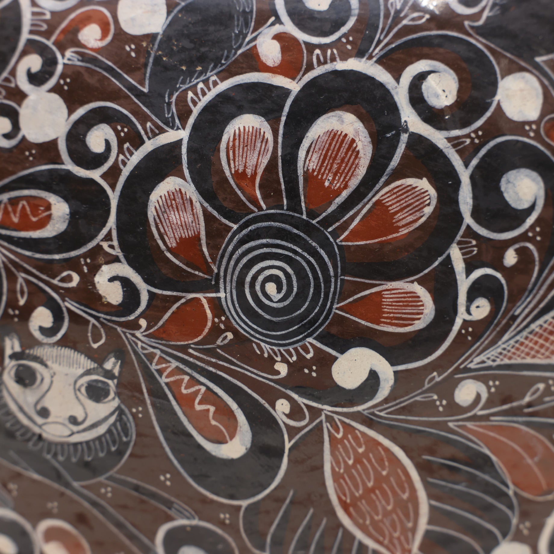 VINTAGE FOLK ART POTTERY VASE