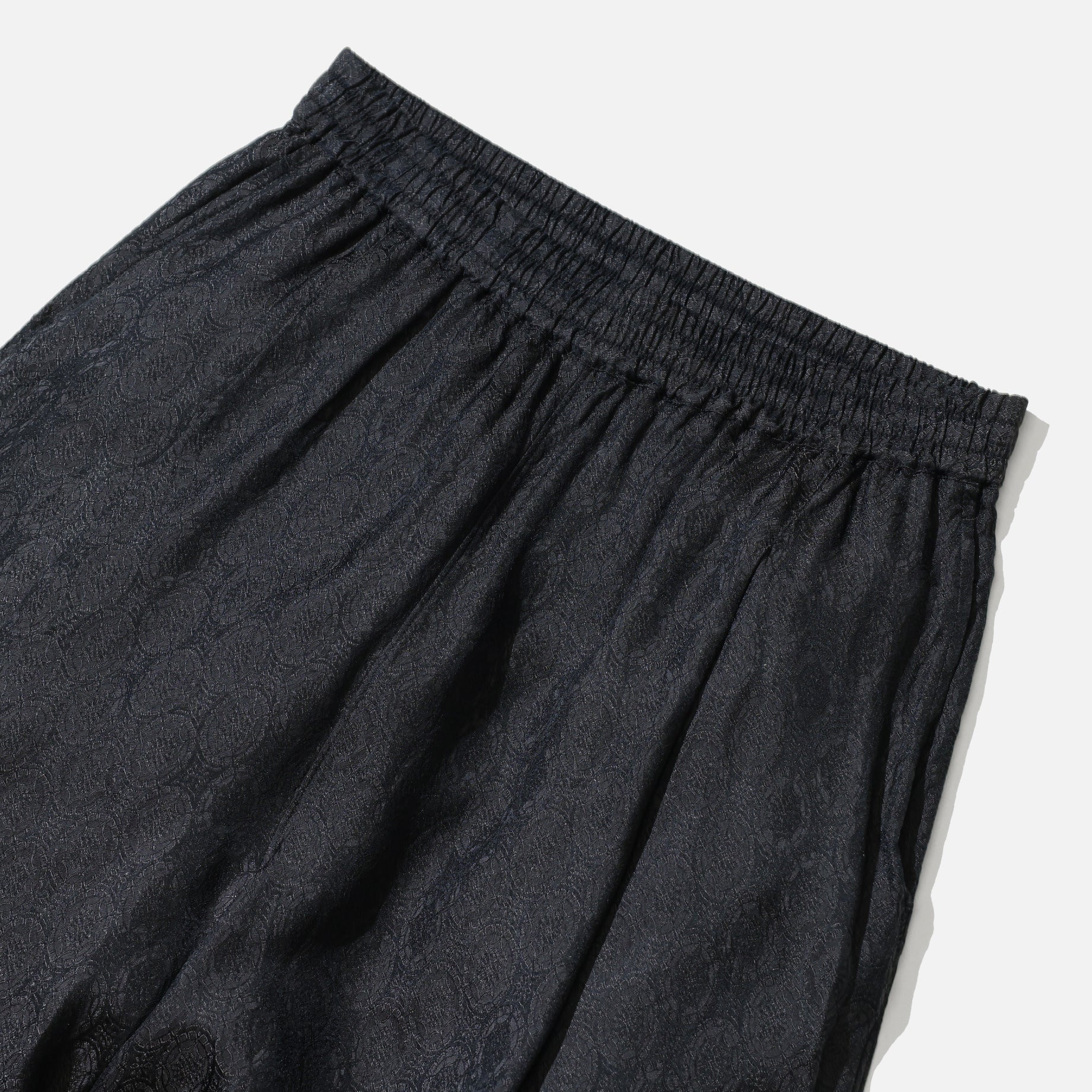 1 TUCK PANTS(CHACOAL)