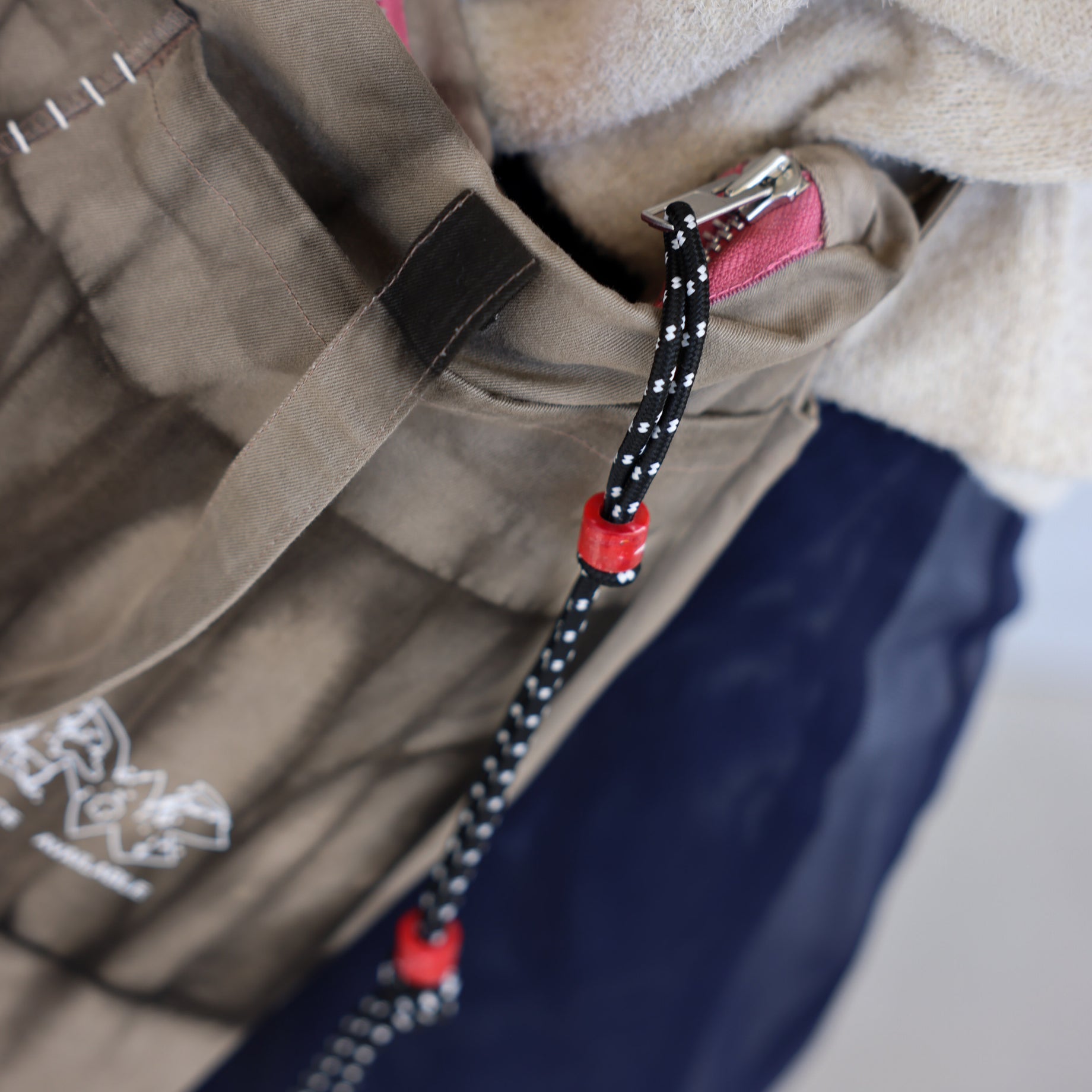 SA SLING BAG(GREY)