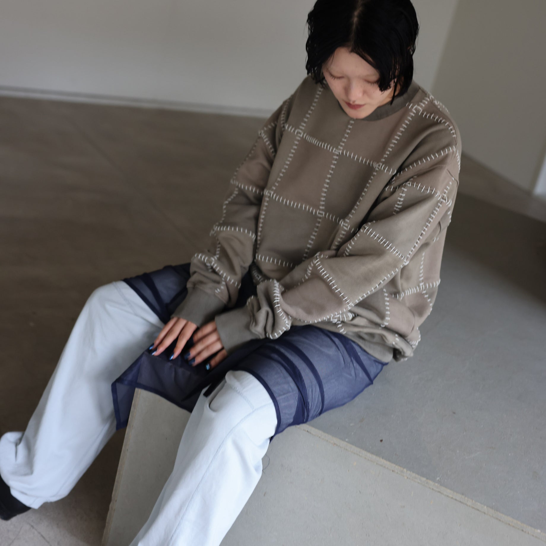 ARTISAN PATCH SWEATSHIRT(BROWN)
