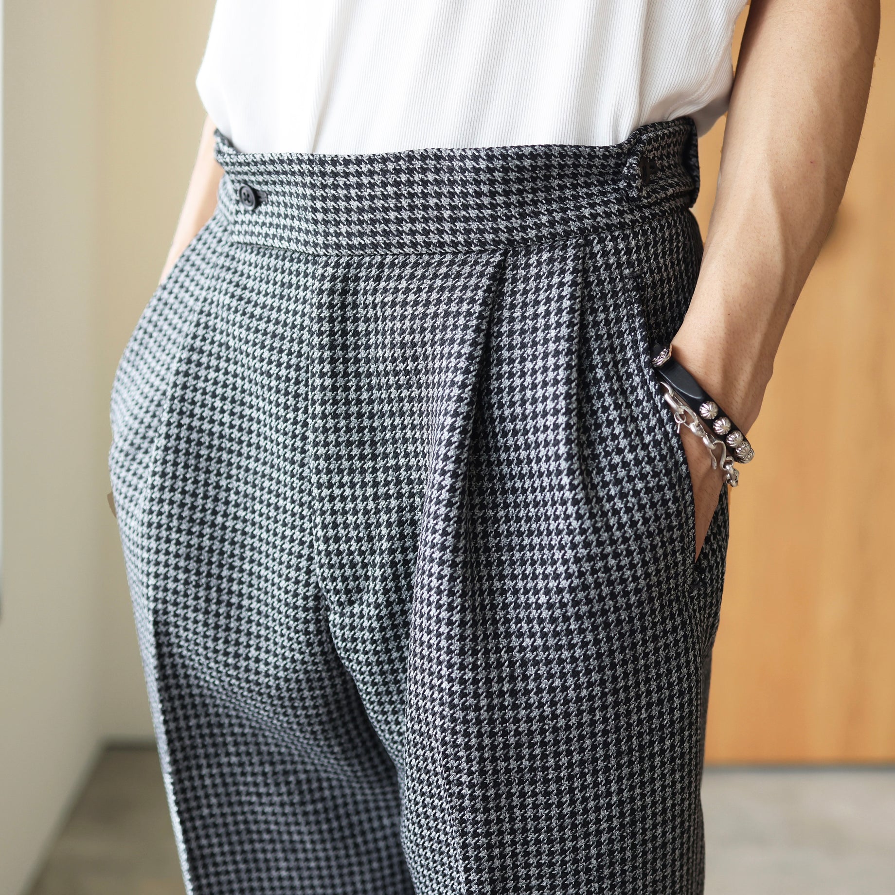 TUCKED S/T TROUSER - HOUNDSTOOTH(GREY)