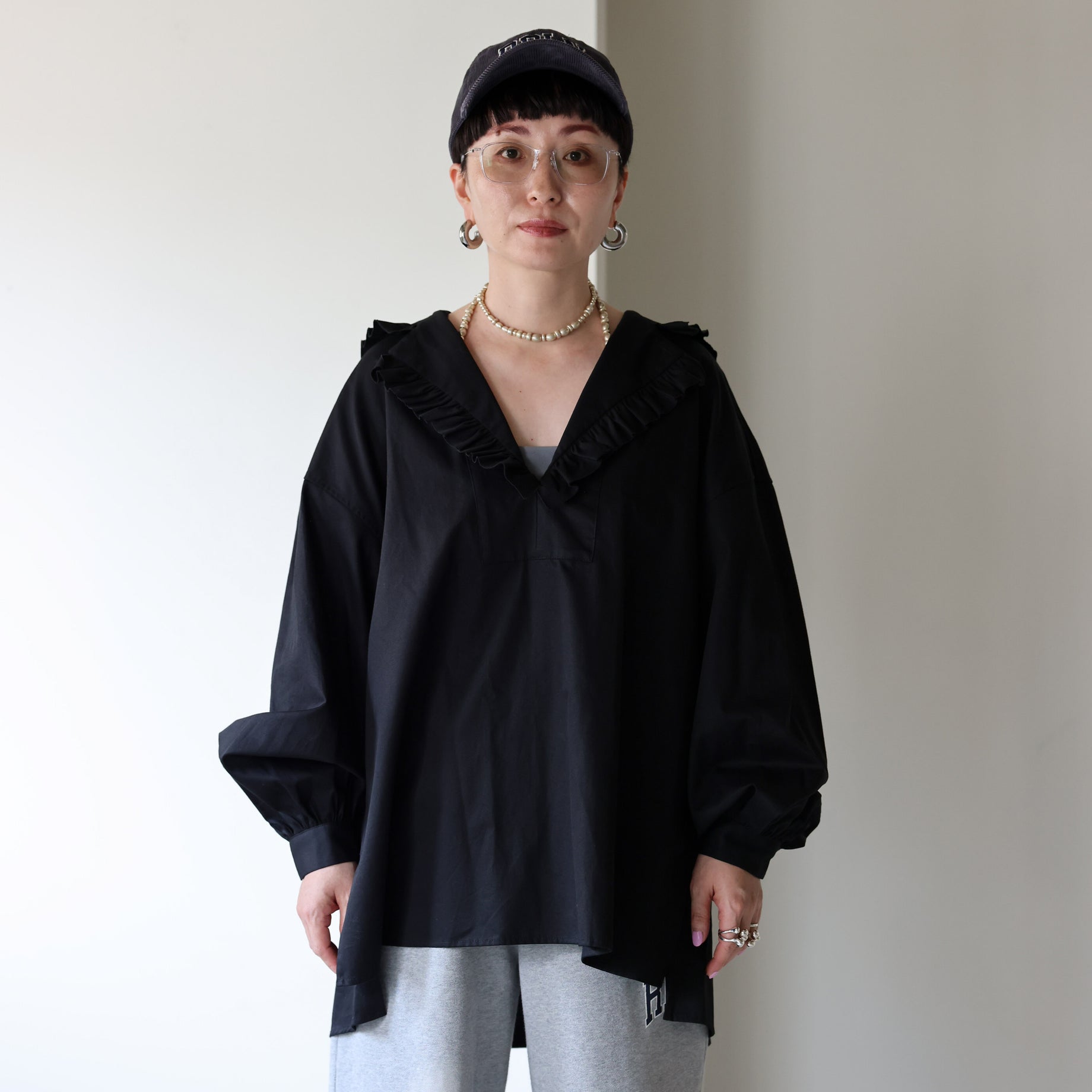 FRILL HOODY(BLACK)