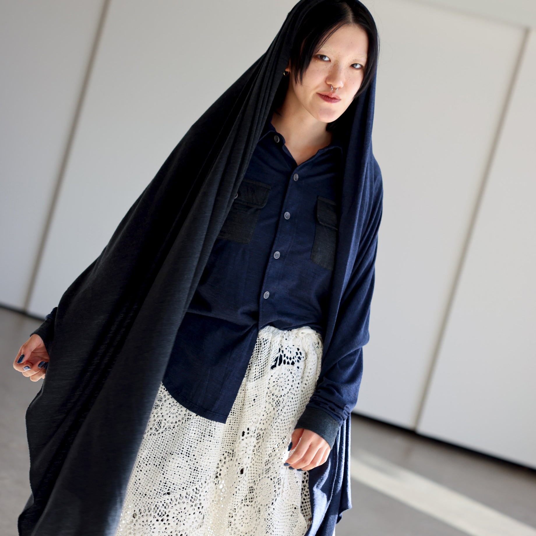 SUPER 120'S TOP WOOL JERSEY UTILITY SCARF (CHARCOAL × NV)