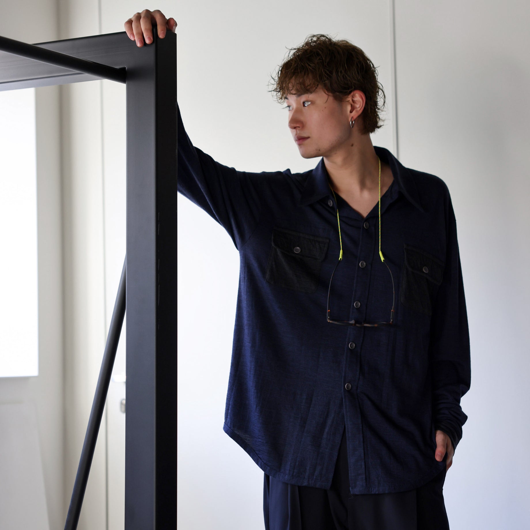 SUPER 120'S TOP WOOL JERSEY FRAP SHIRT (NV × CHARCOAL)