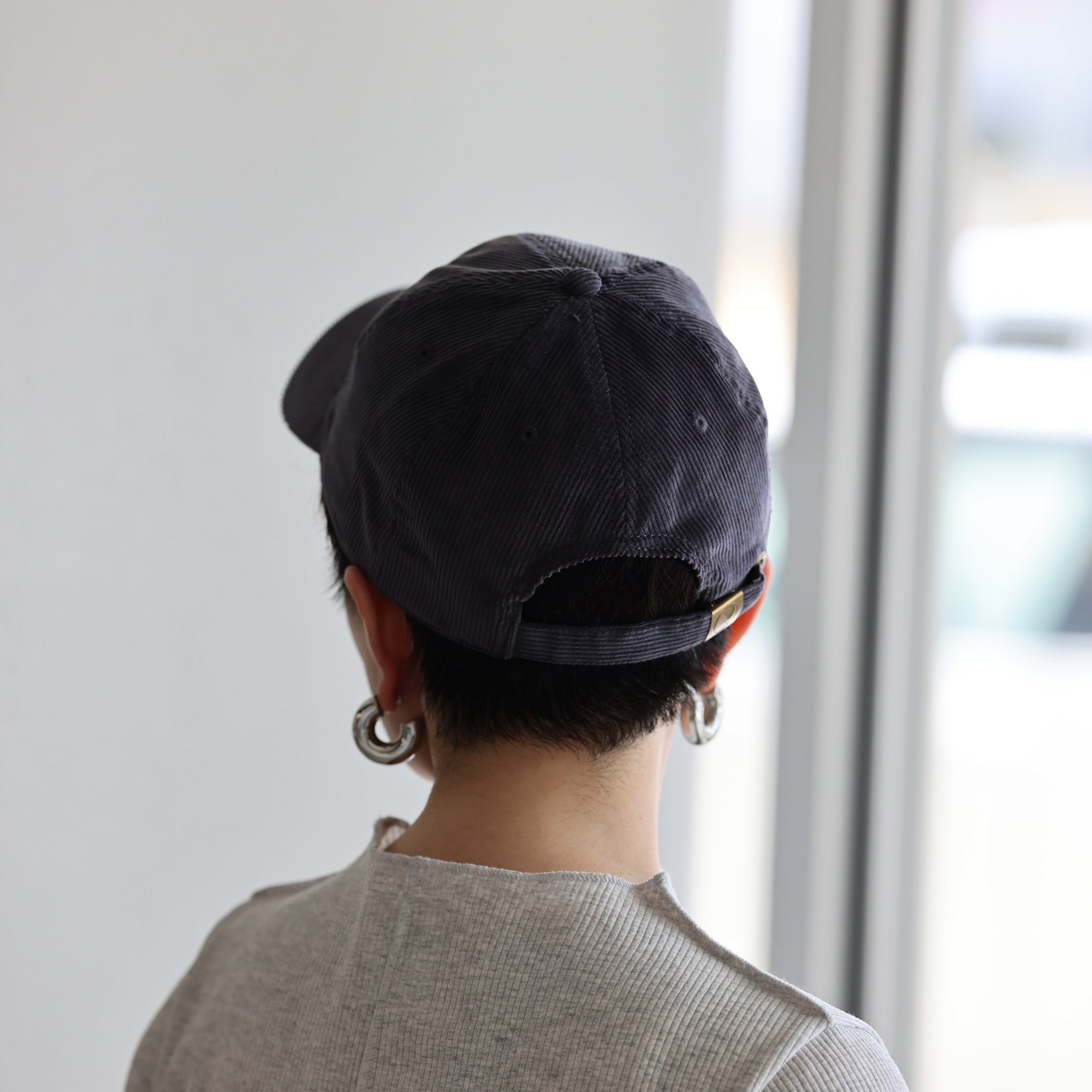 BASEBALL CAP - CORDUROY (GREY)