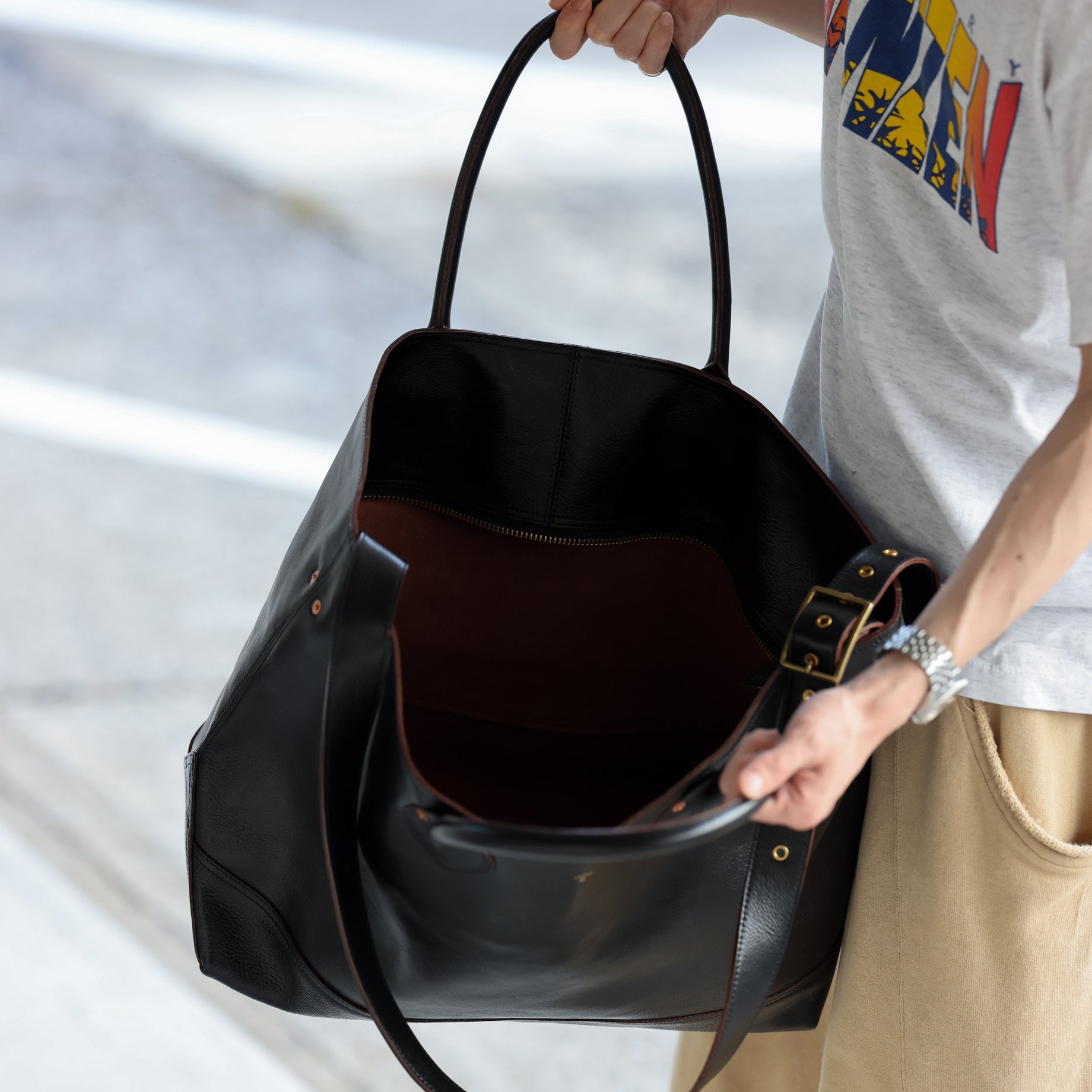 LEATHER TOTE BAG(BLACK SHRINK)