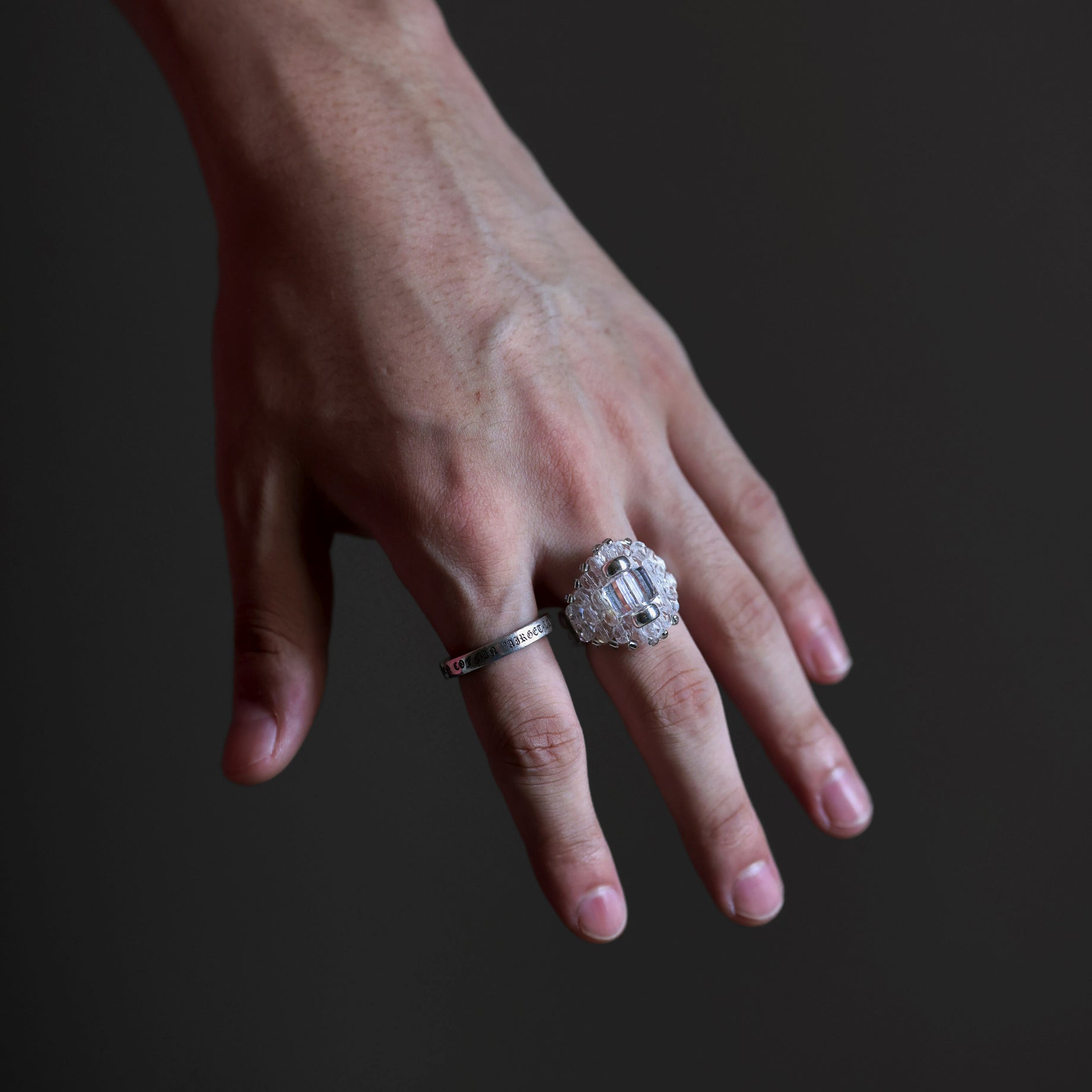NEEDLES × TIE A KNOT SQUARE CRYSTAL BEADS RING (CLEAR)