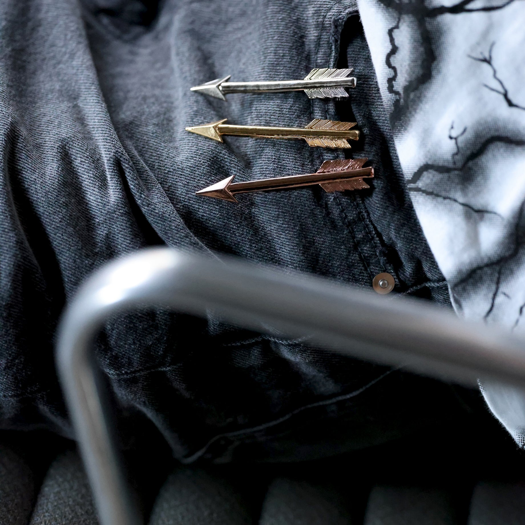 ARROW TIE PINS (SILVER & GOLD & PINK)