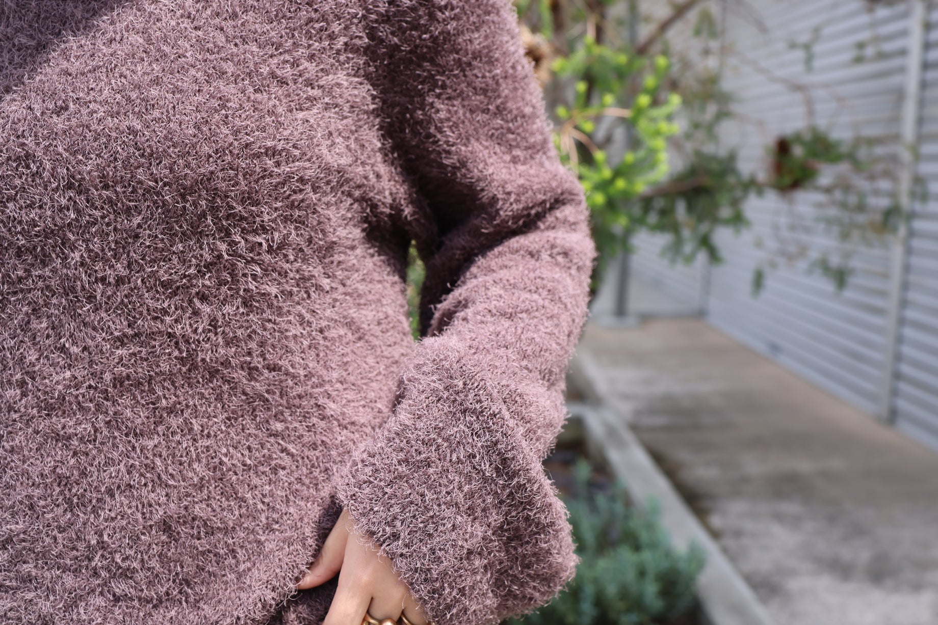 FUR CREWNECK SWEATER(BROWN)