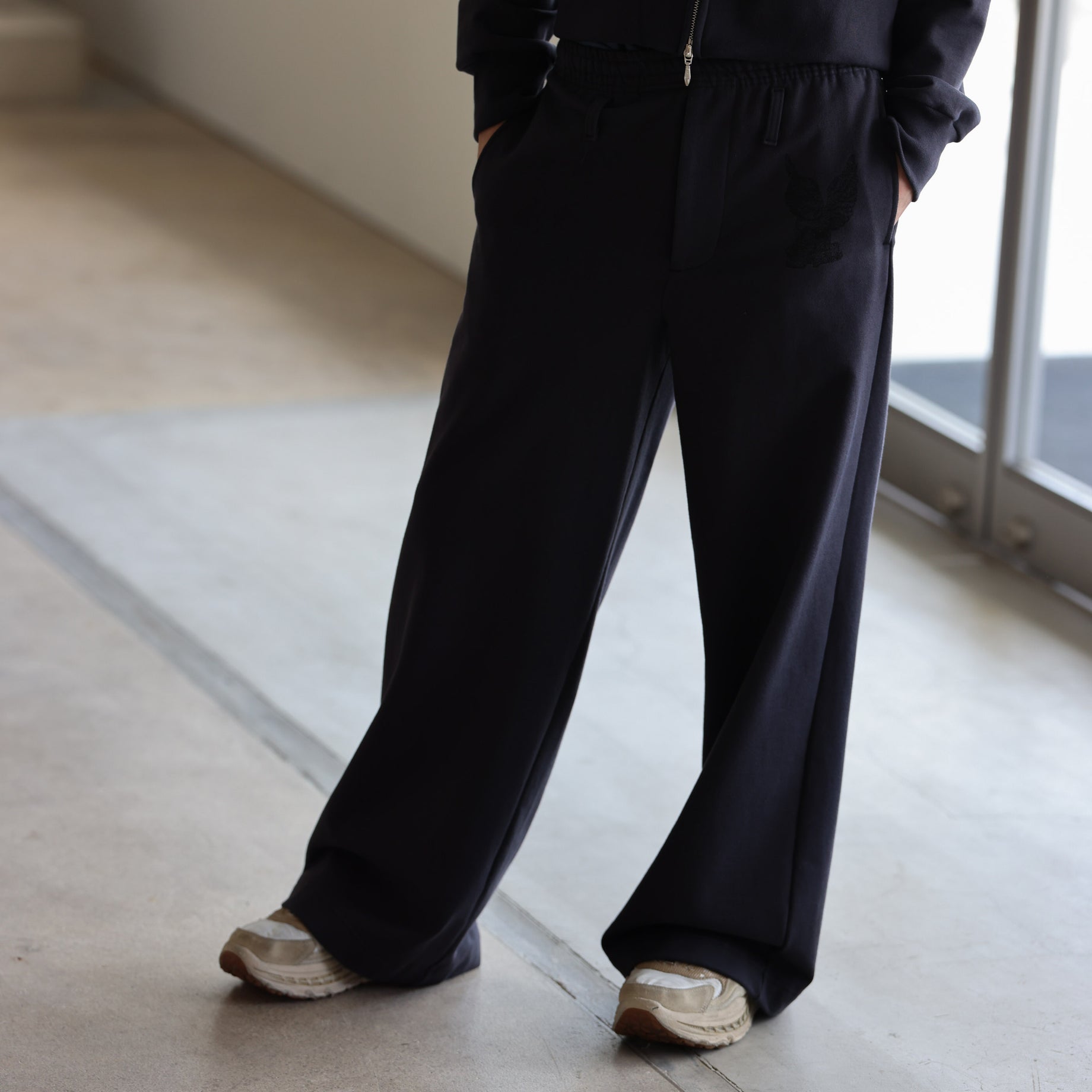 MB SWEAT PANTS (BLACK)