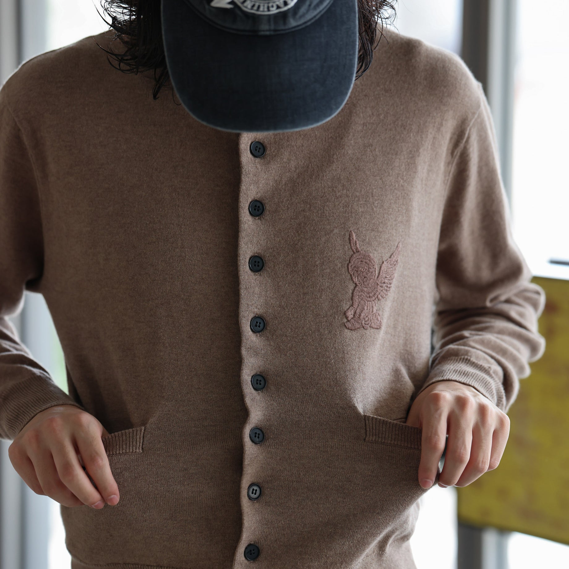 10 BUTTONS CARDIGAN (BEIGE)