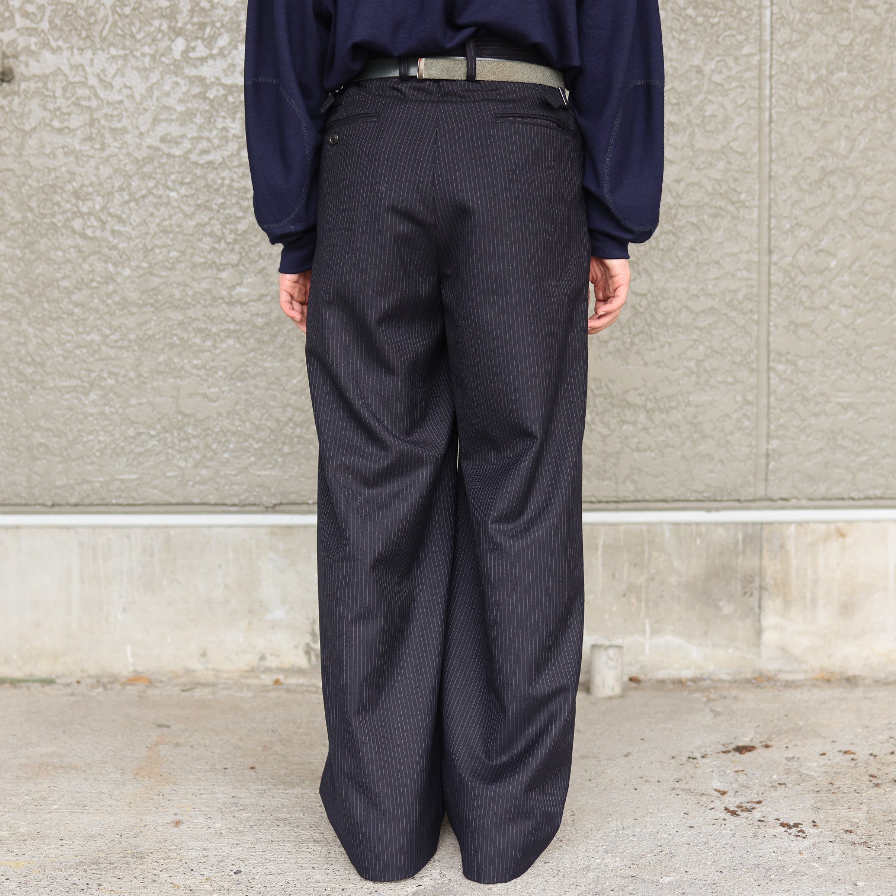 WOOL STRIPE 2 TUCK PANTS(D.NAVY)