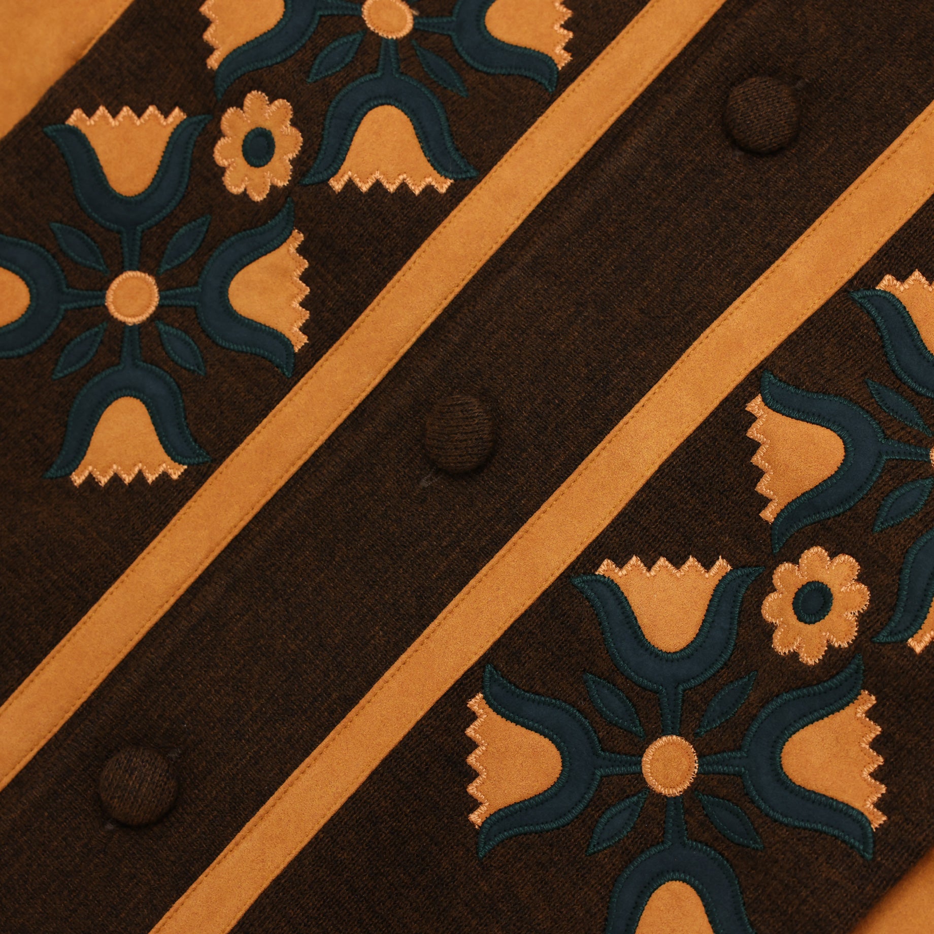 KNIT CARDIGAN "FLOWER"(BROWN)