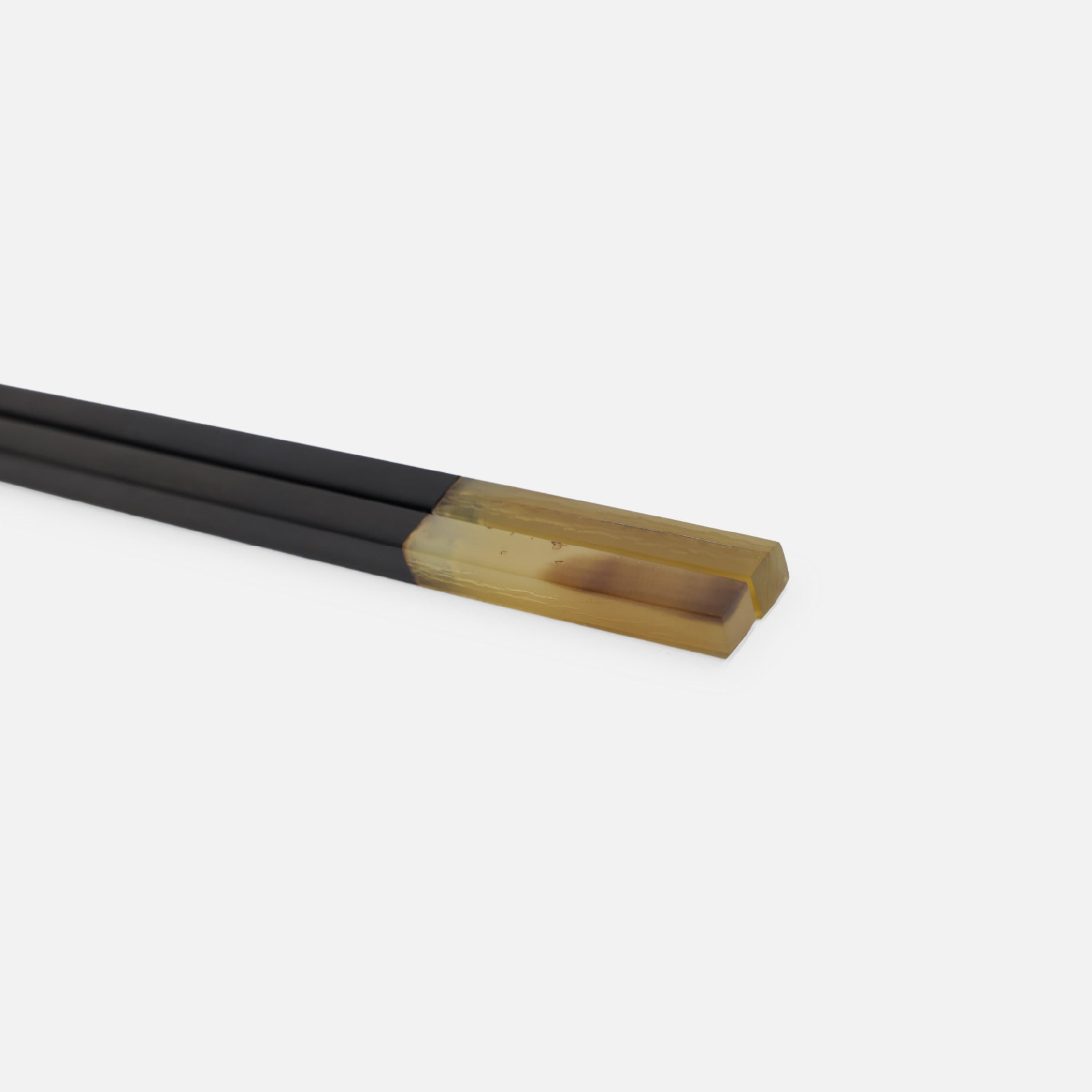 SARAH PETHERICK SQUARE CHOPSTICKS - BLACKWOOD / NATURAL