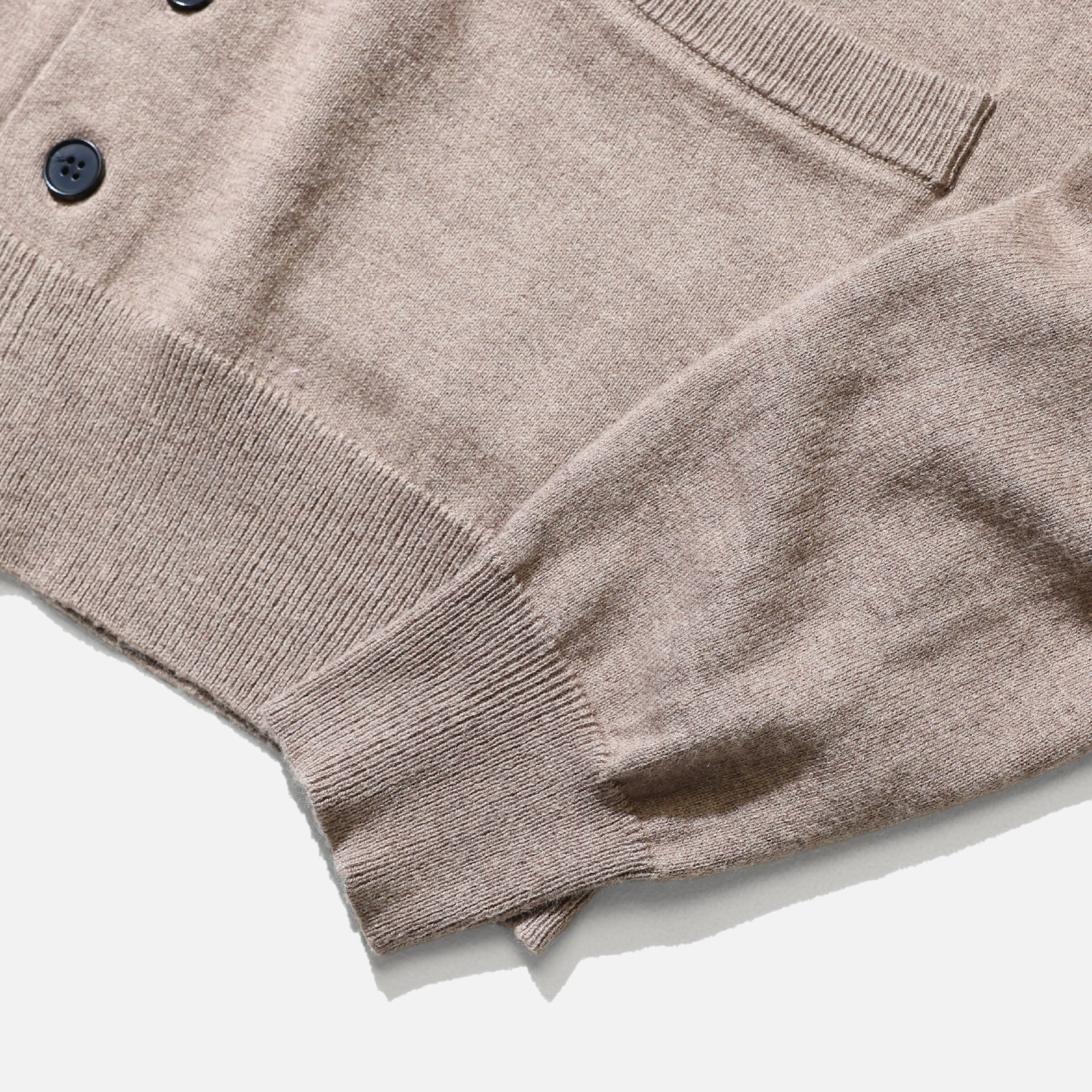 10 BUTTONS CARDIGAN (BEIGE)
