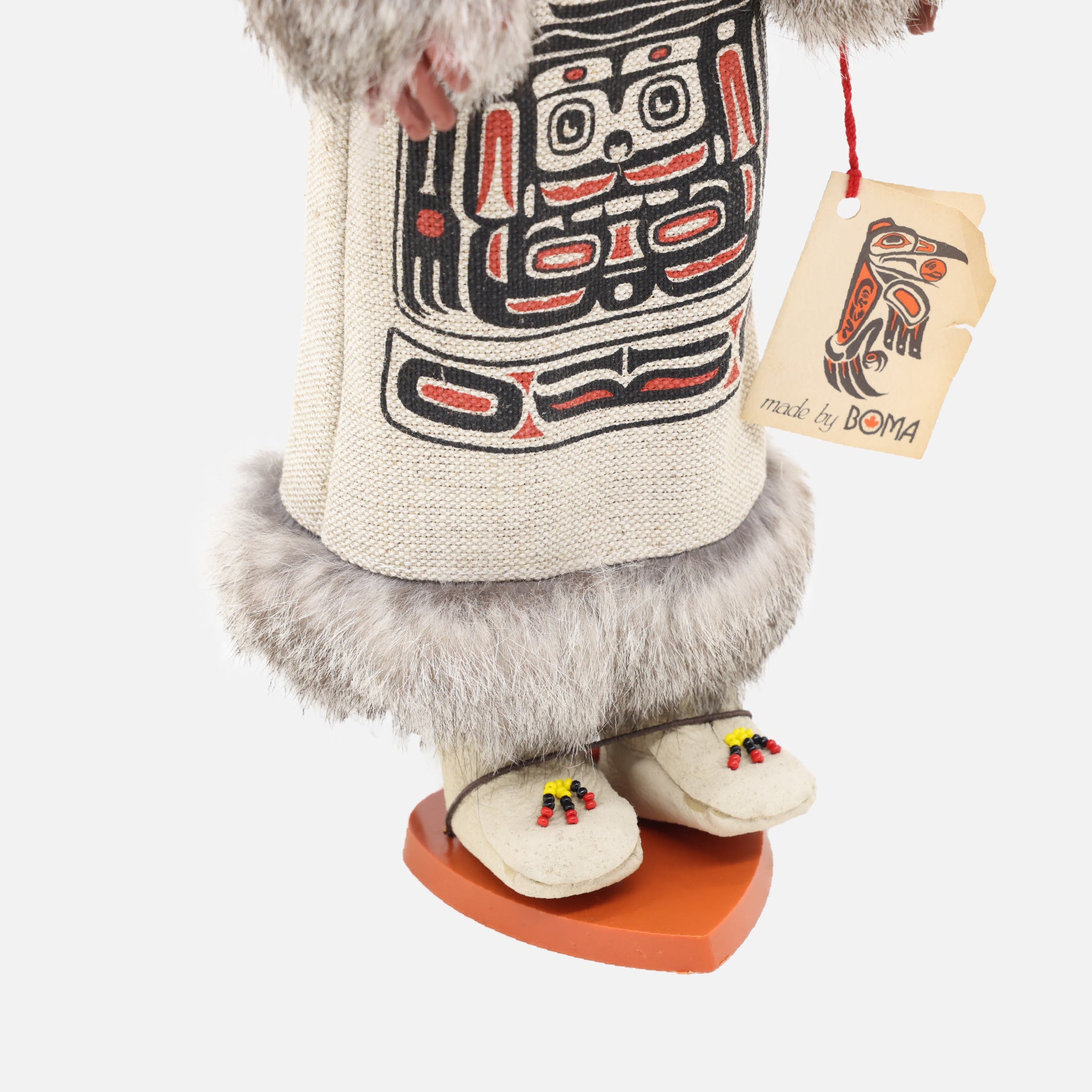 VINTAGE FOLK ART NATIVE CANADIAN FIGURE