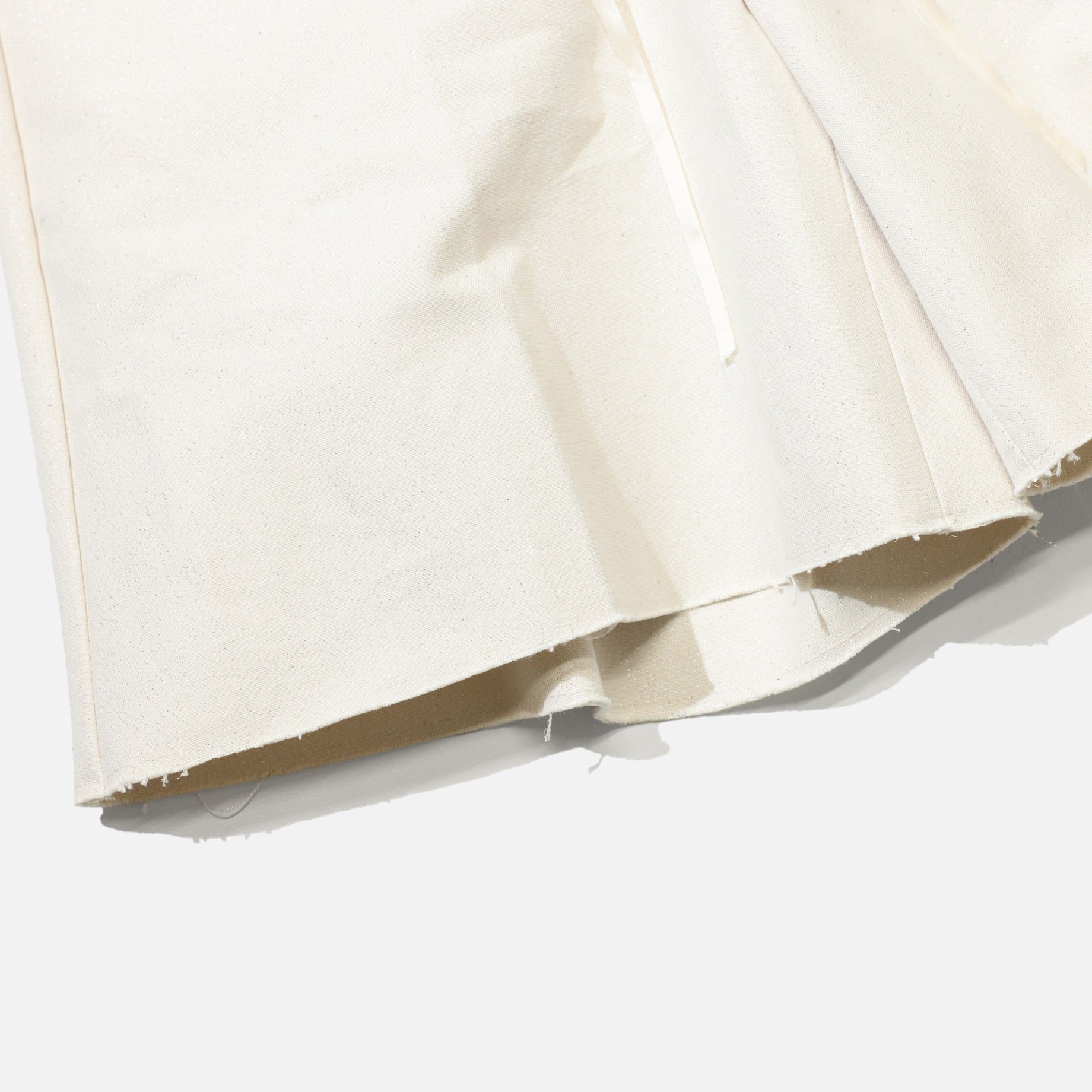 GLITTER CANVAS SHORTS (IVORY)