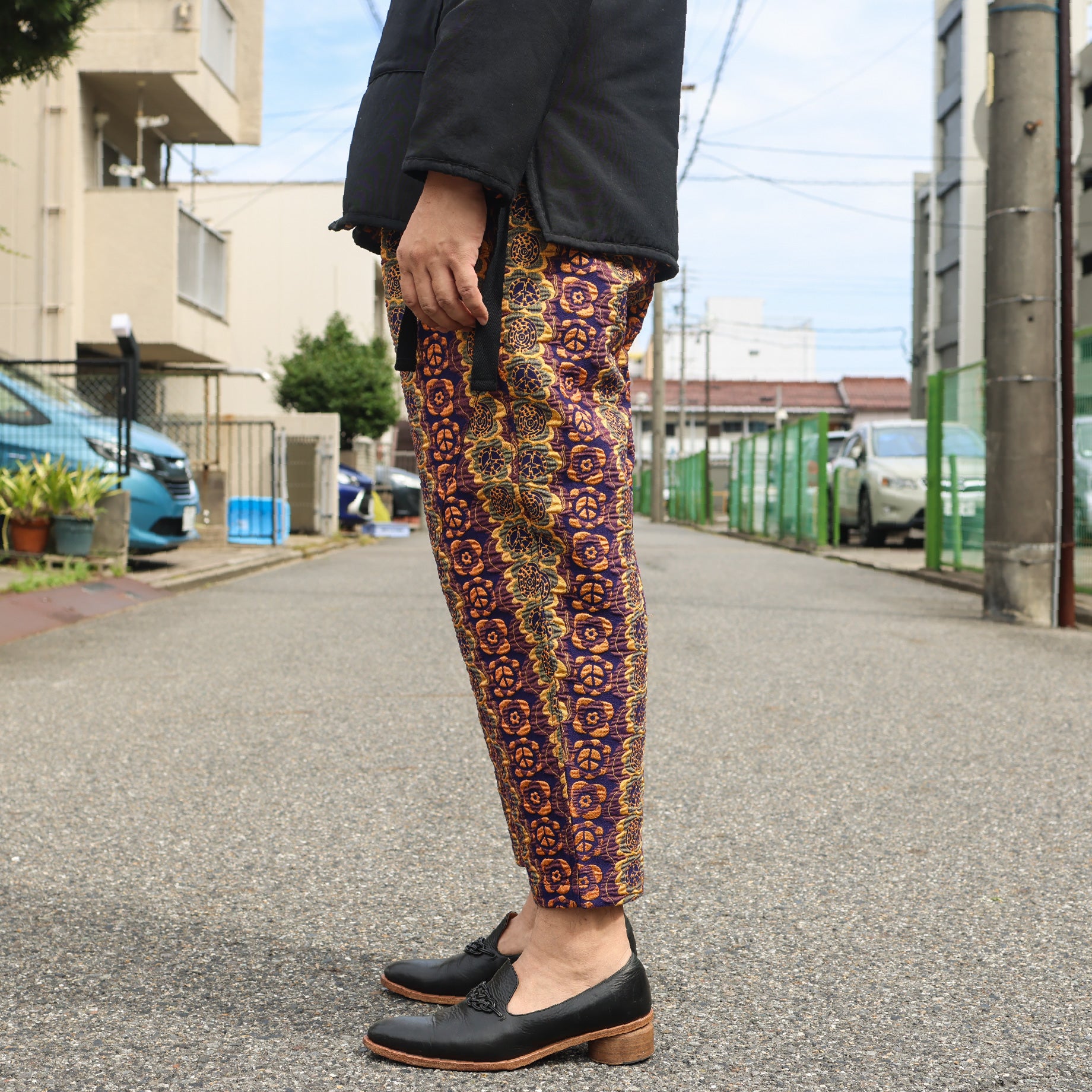 TAPERED EASY PANTS "FLOWER & PIECE"(FLOWER & PIECE NAVY)