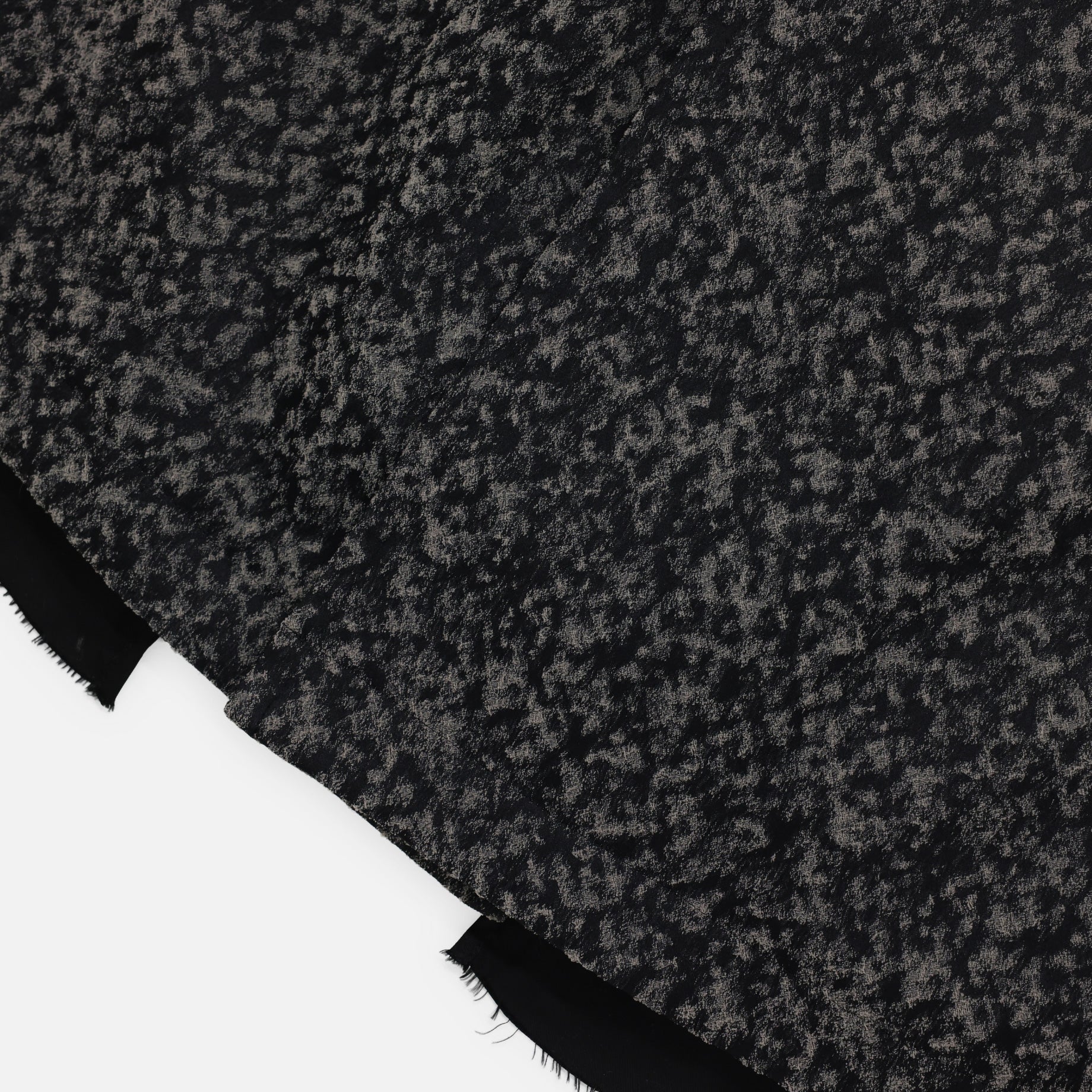 URETHANE JACQUARD TRENCH COAT(BLACK & WHITE)