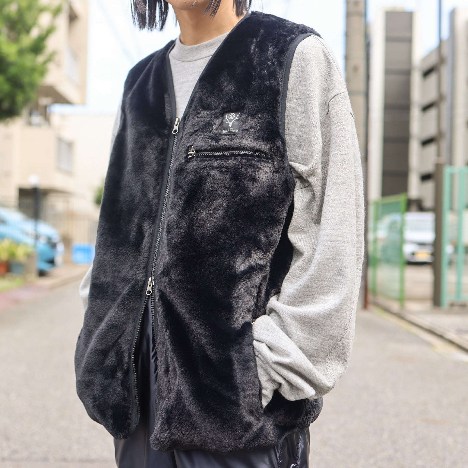 PIPING VEST - MICRO FUR(BLACK)