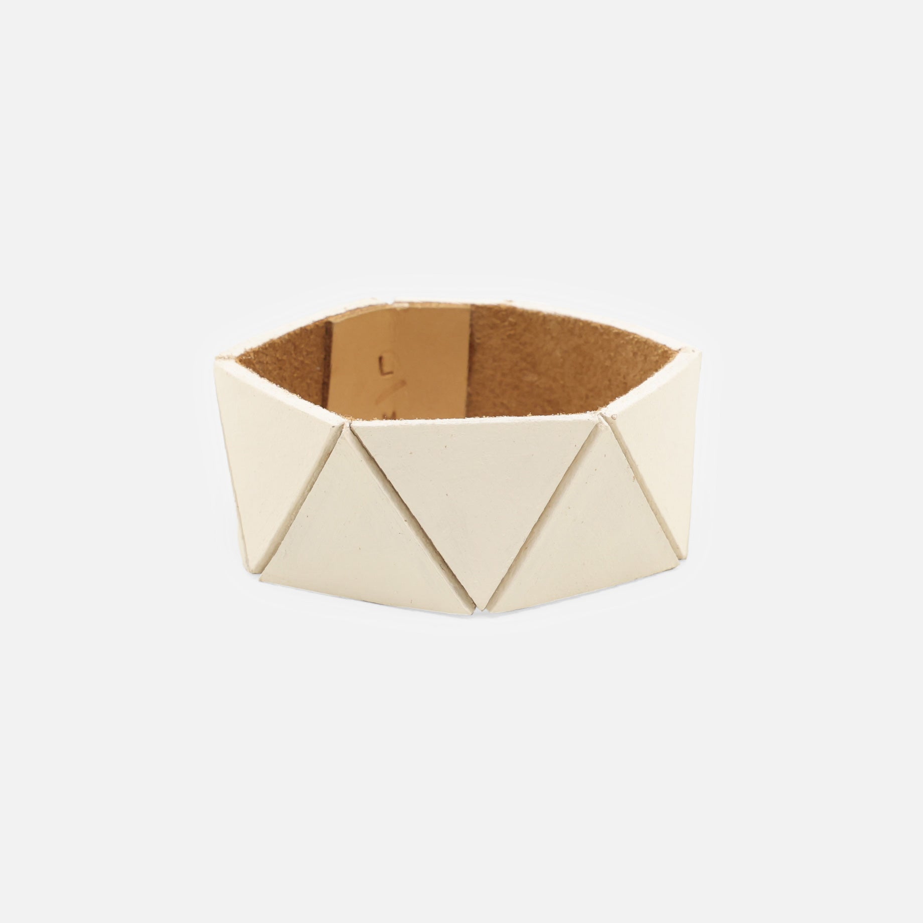 LAUREN MANOOGIAN TRIANGLE CUFF(IVORY)