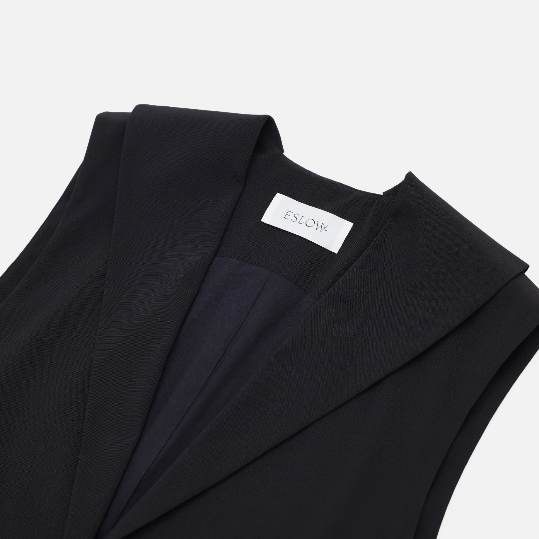 FLAT COLLAR VEST(BLACK)