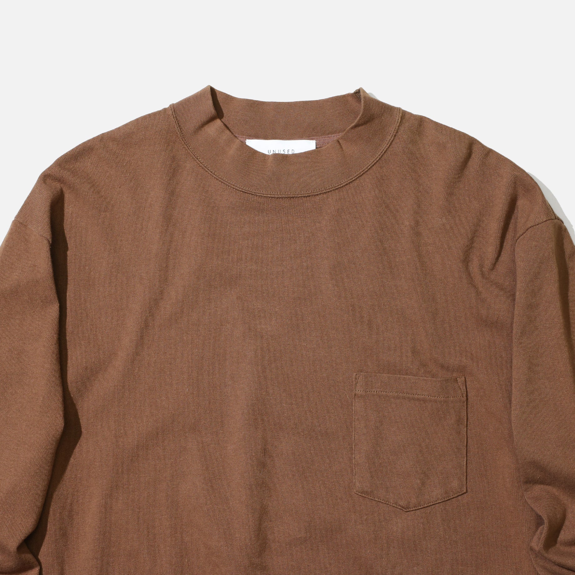 MOCK NECK L/S TEE(BROWN)