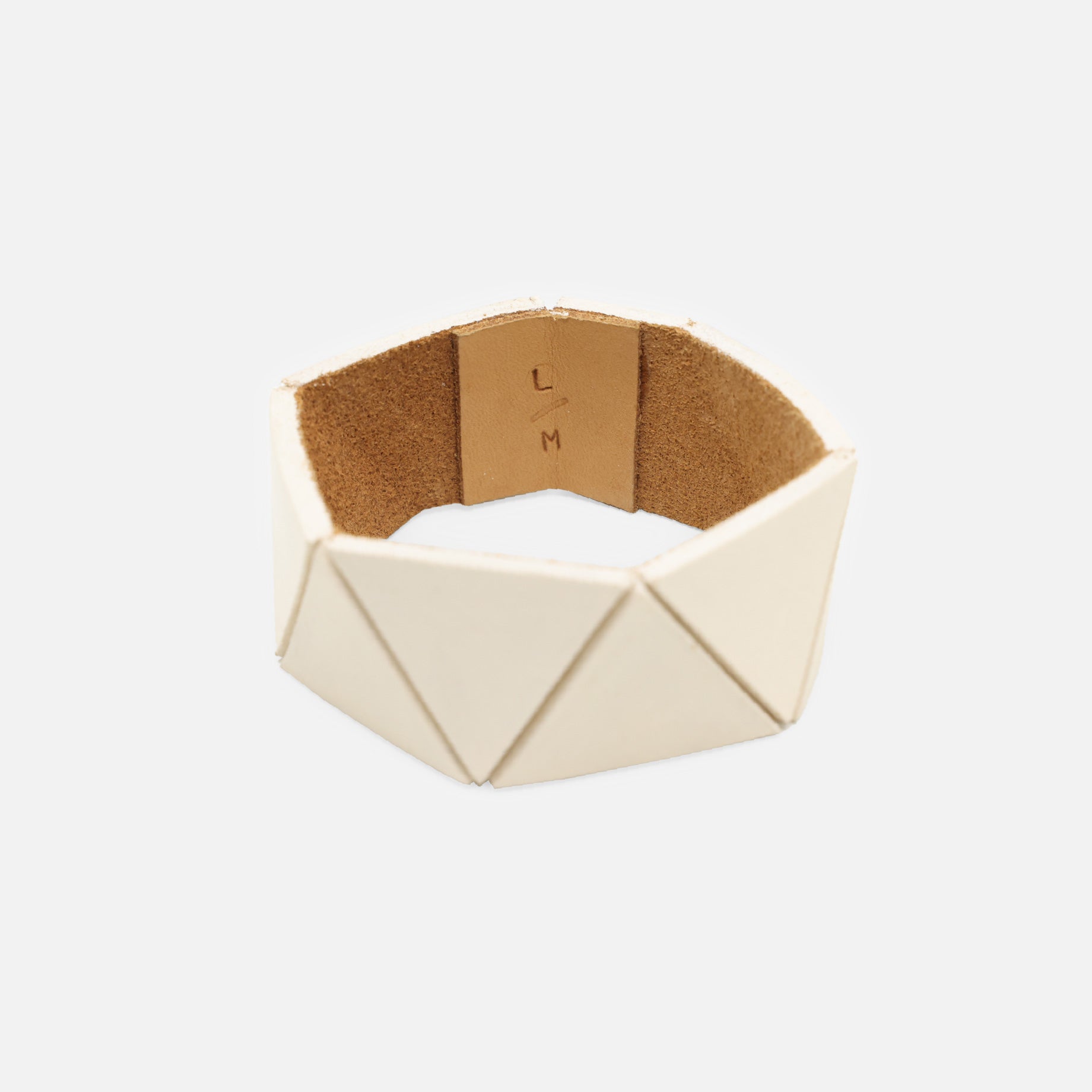 LAUREN MANOOGIAN TRIANGLE CUFF(IVORY)