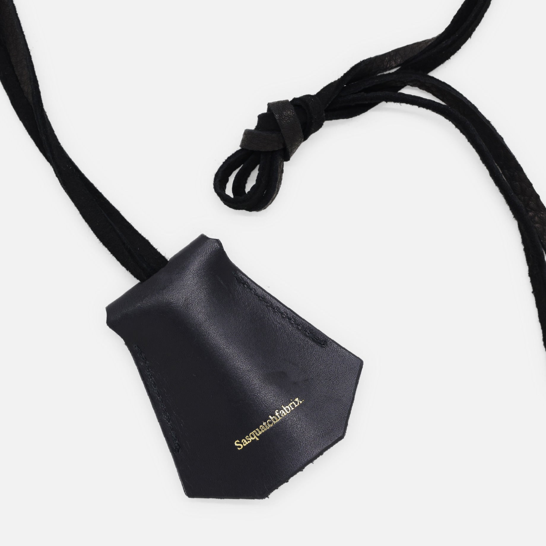 KEY NECKLACE(BLACK)