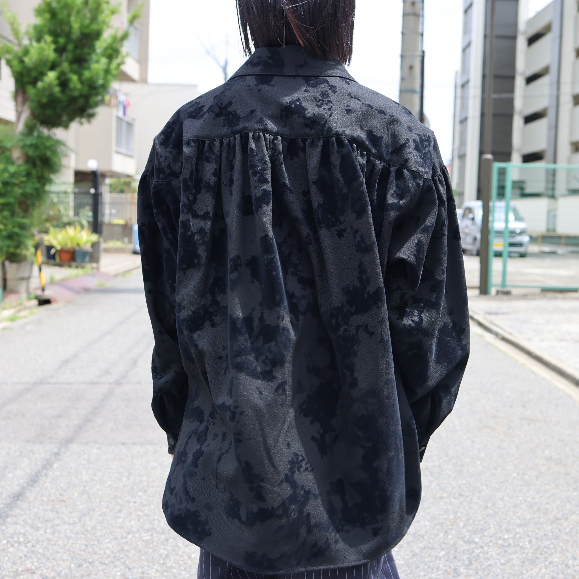 PAINTER Z SHIRT - POLY SERGE / FLOCKY PRINTED(BLACK)