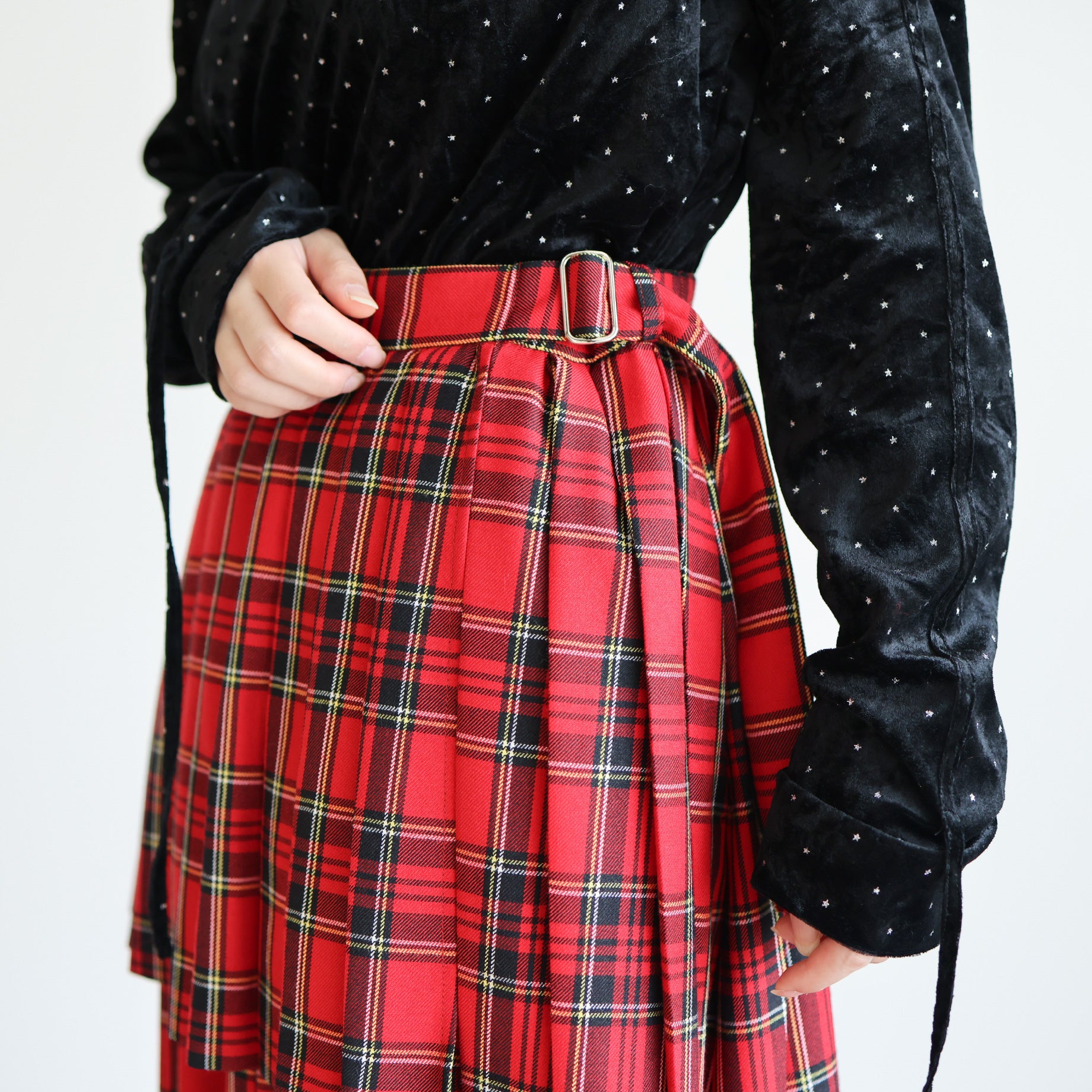VARIATION PLEATS SKIRT - TARTAN(RED)