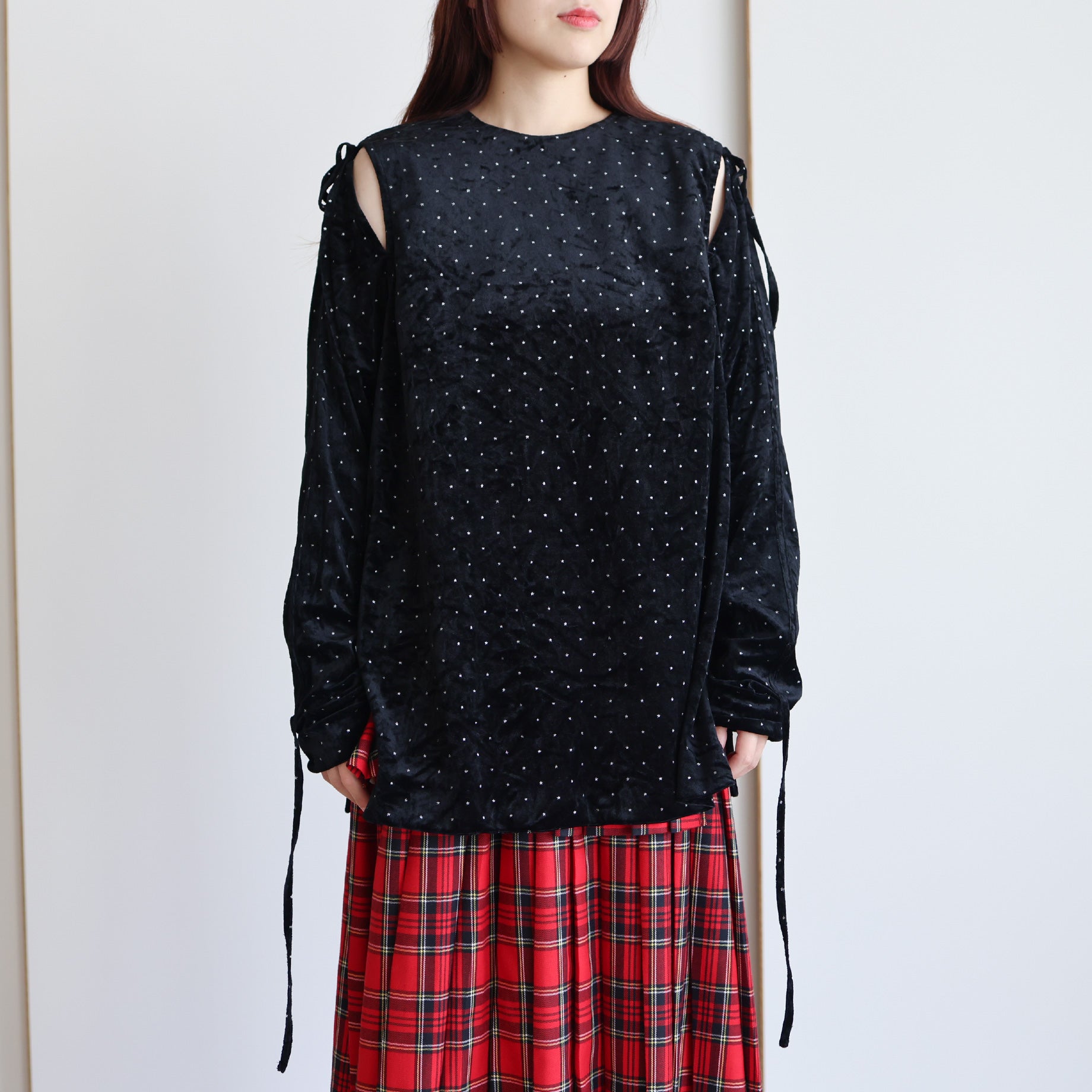 CUT OUT RIBBON SMOCK - GLITTER VELOUR(STAR)