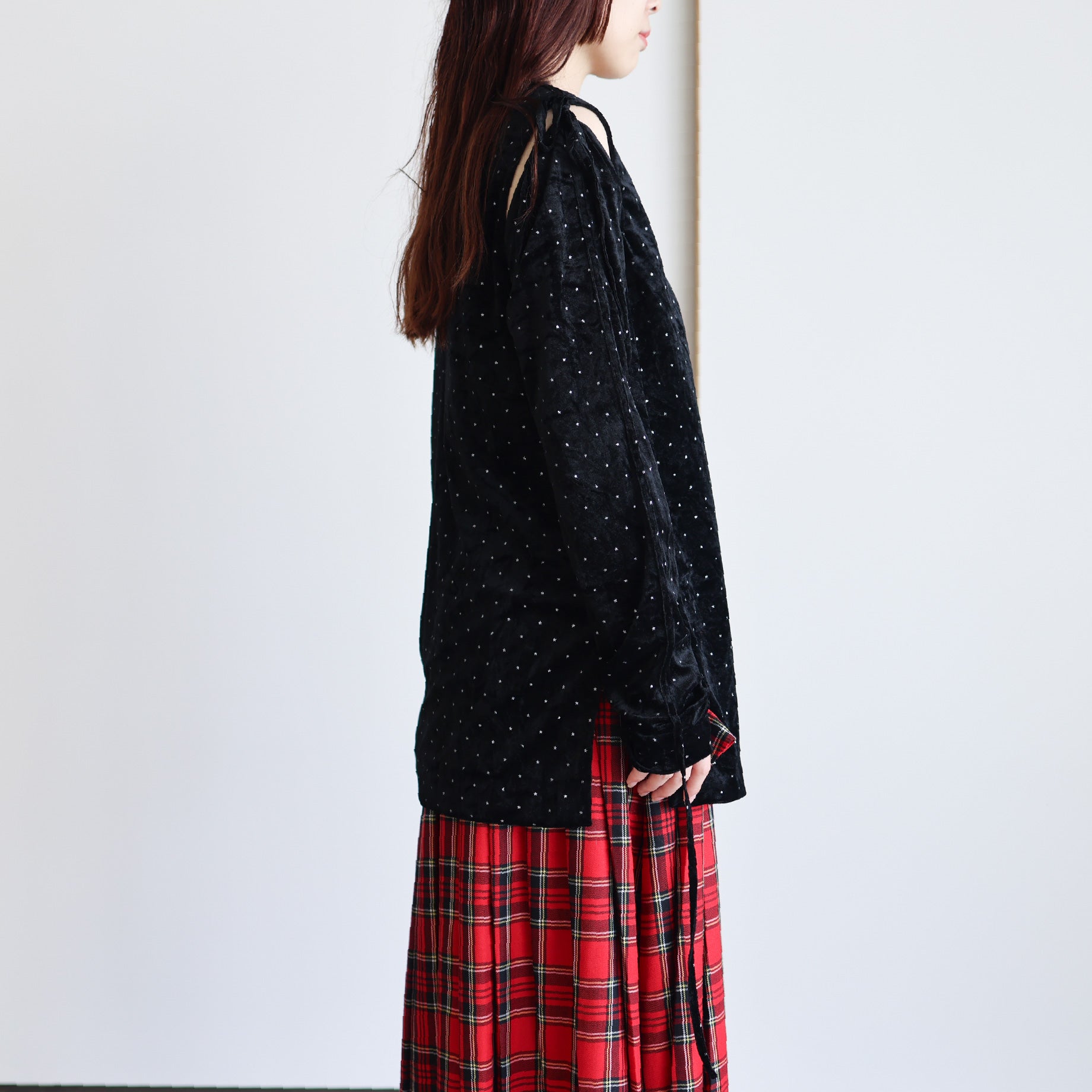CUT OUT RIBBON SMOCK - GLITTER VELOUR(STAR)