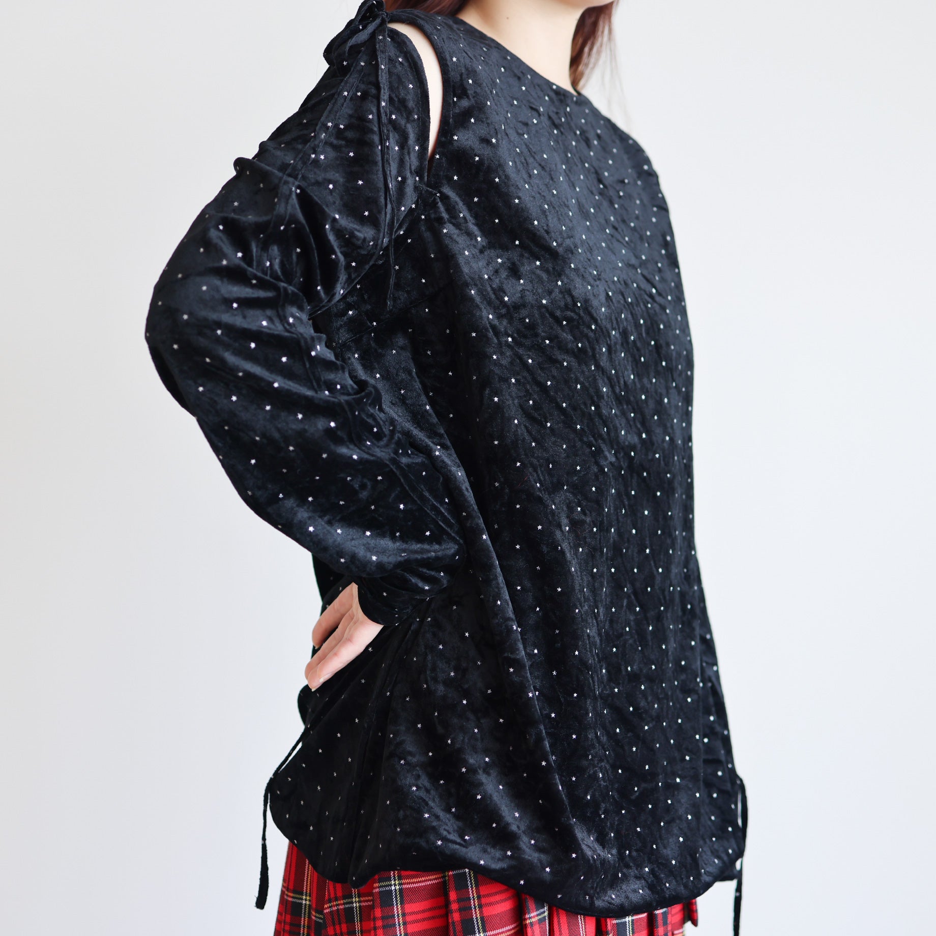 CUT OUT RIBBON SMOCK - GLITTER VELOUR(STAR)