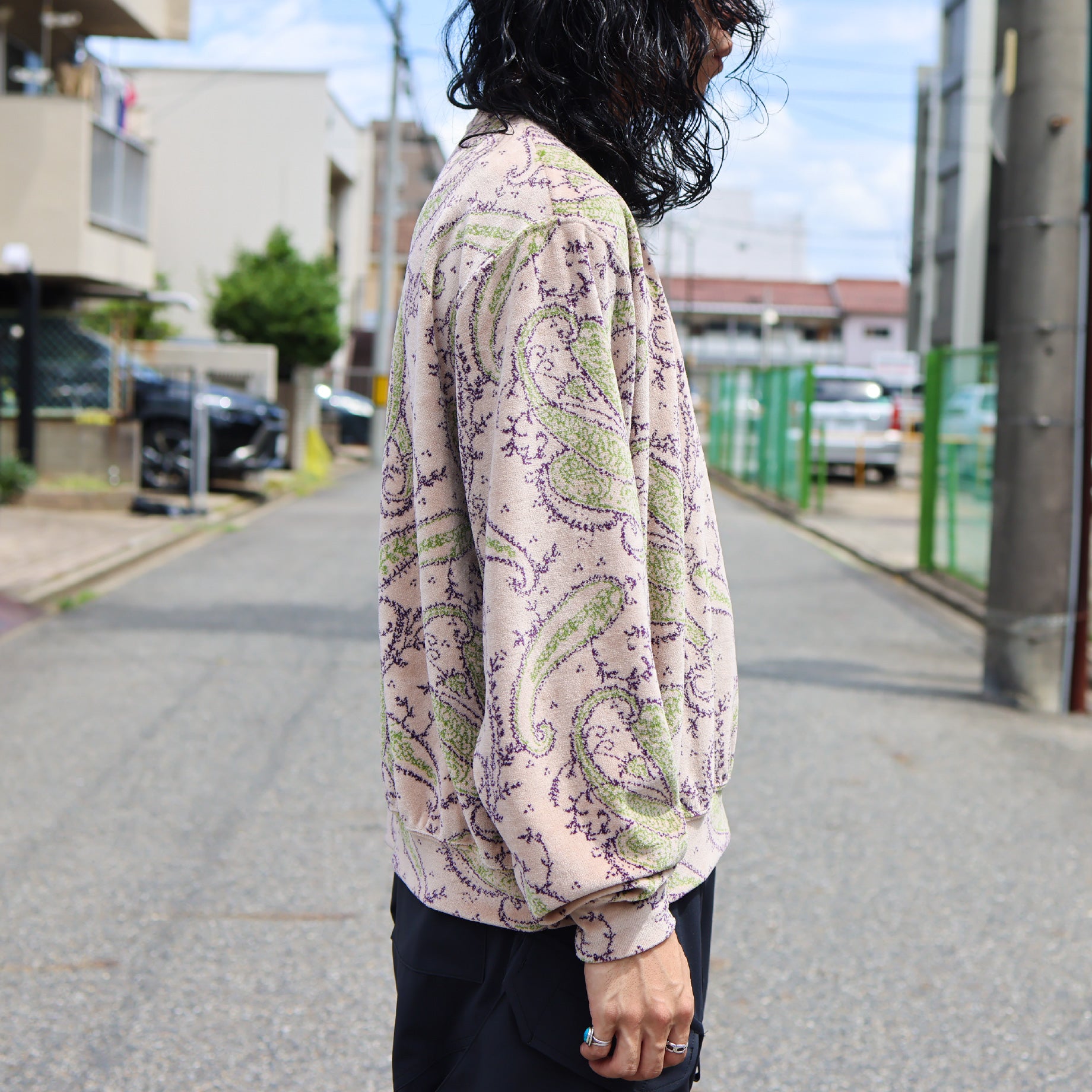 CREW SWEAT SHIRT - PAISLEY VELOUR JQ.(BEIGE)