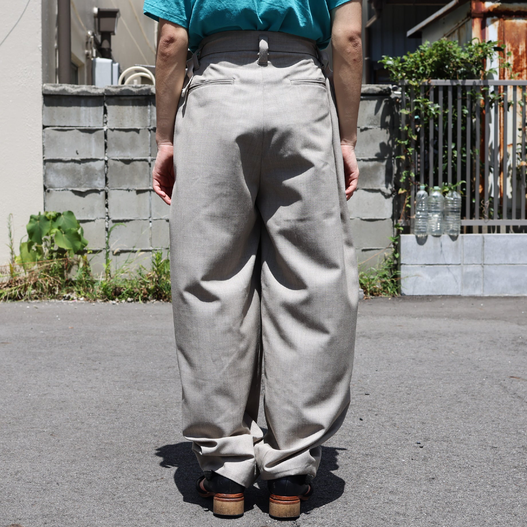WOOL TWILL TAPERED PT(NATURAL)