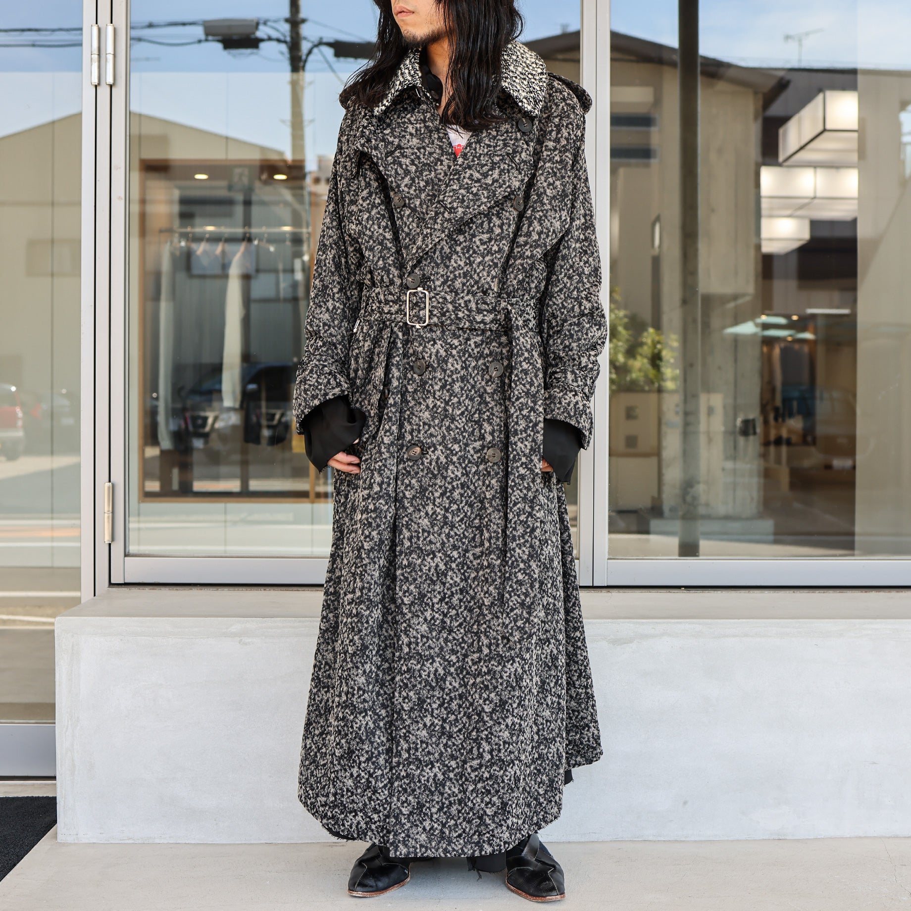 URETHANE JACQUARD TRENCH COAT(BLACK & WHITE)