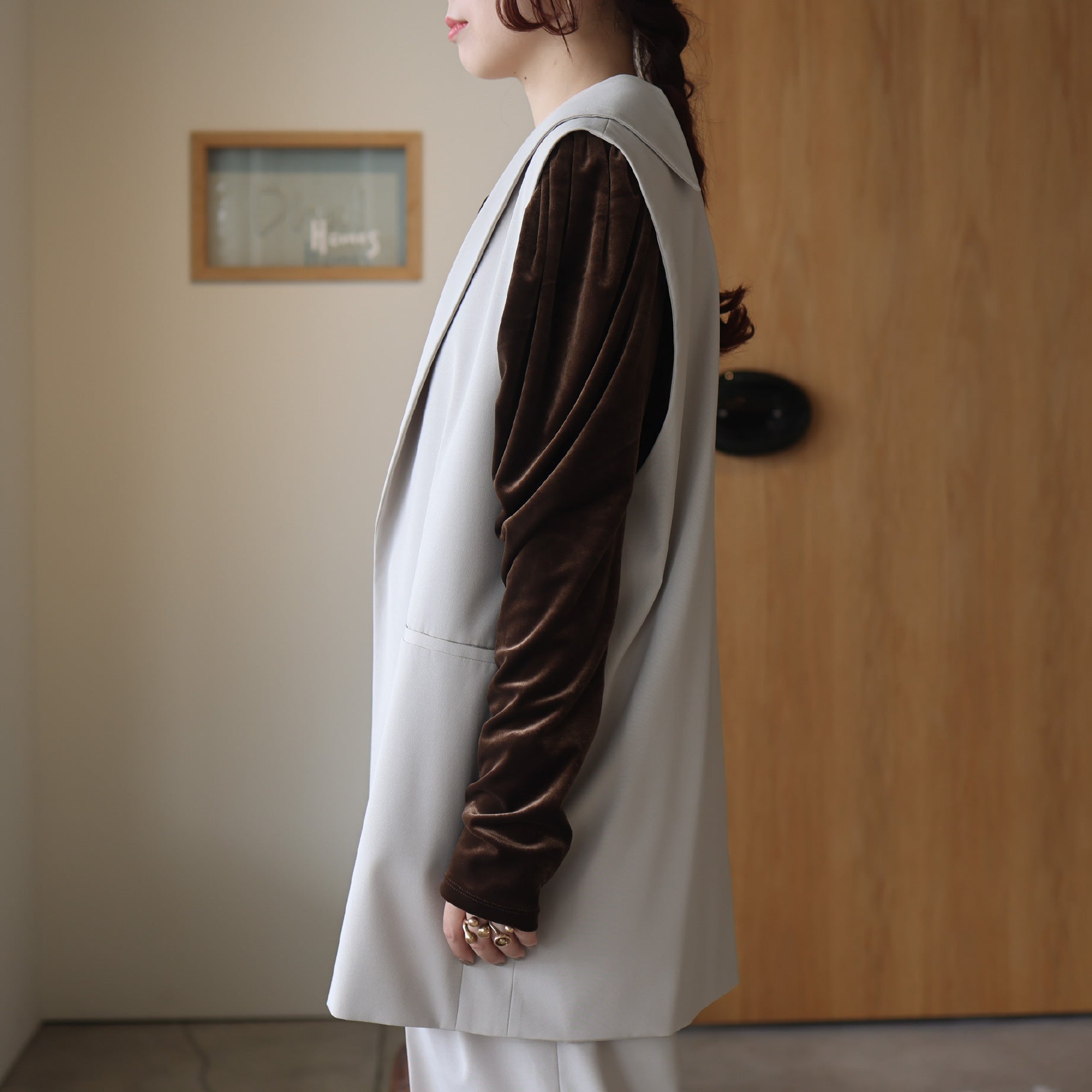 FLAT COLLAR VEST(IVORY)