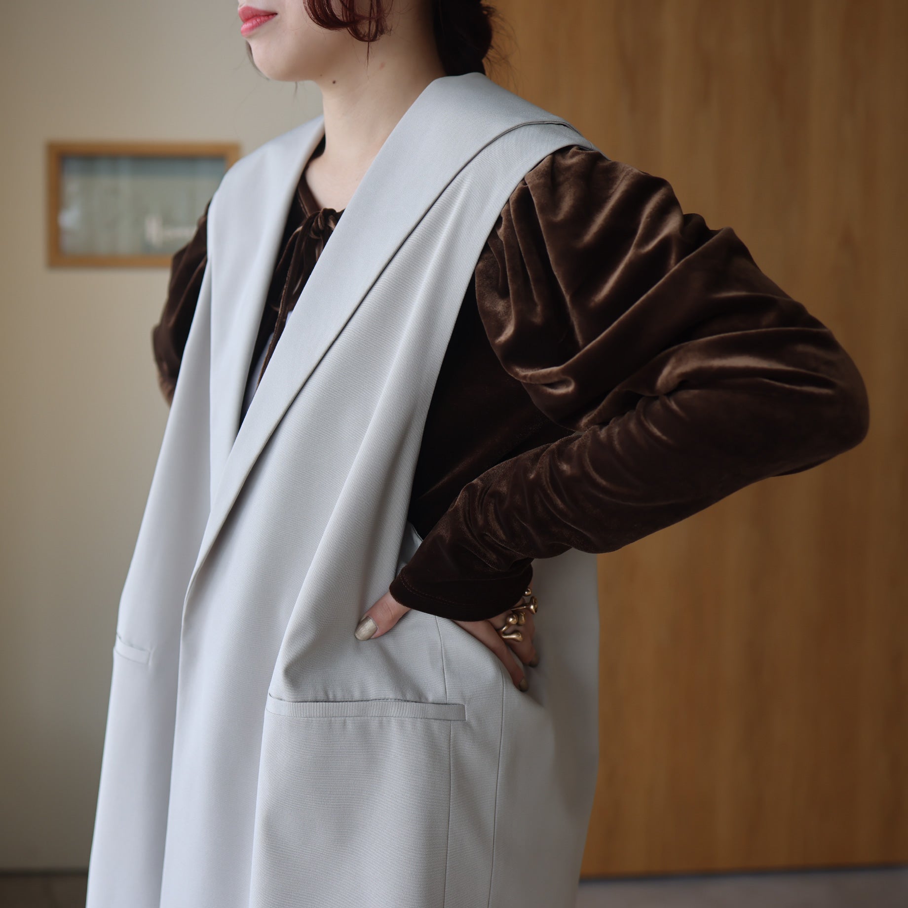 FLAT COLLAR VEST(IVORY)