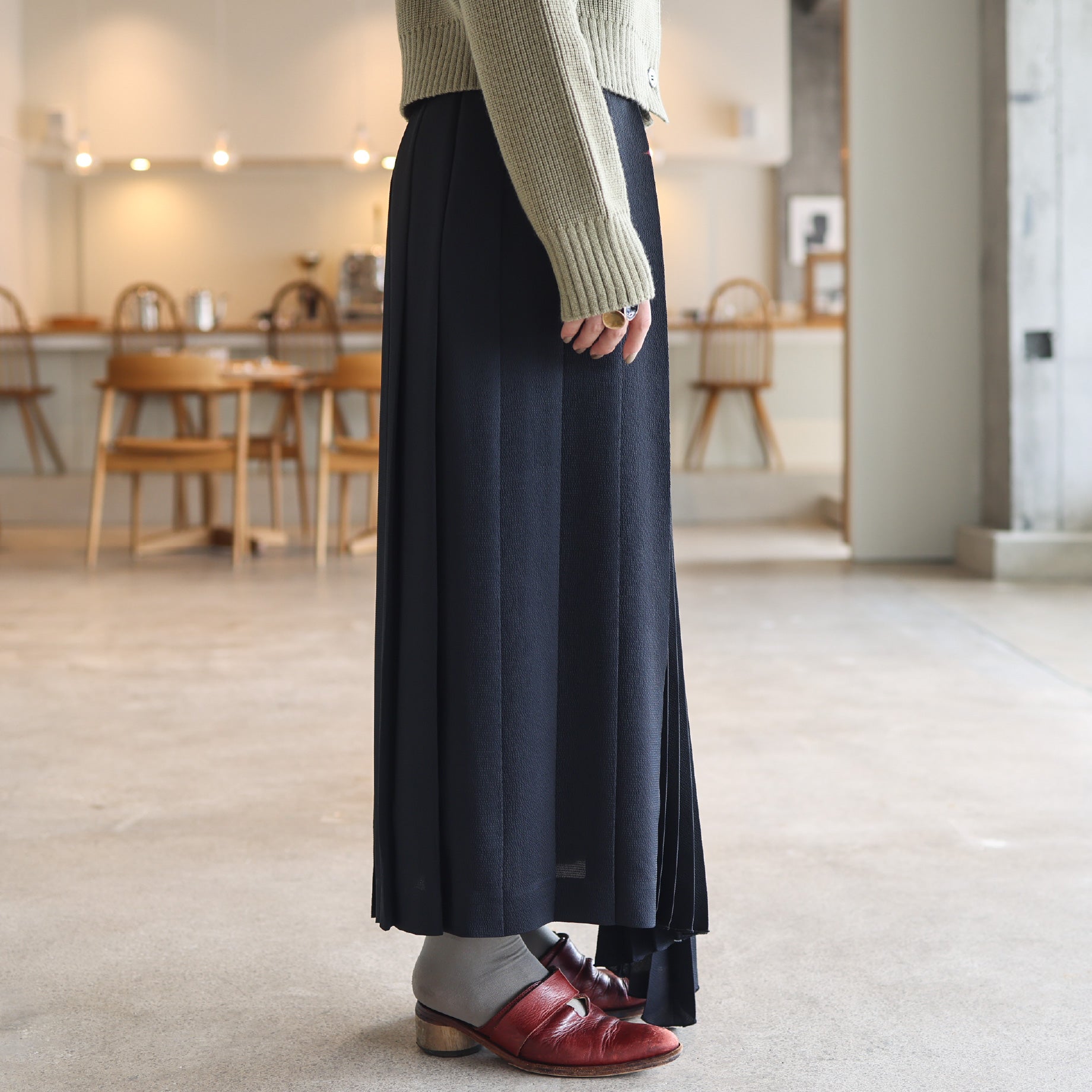 PLEATED SKIRT(BLACK)