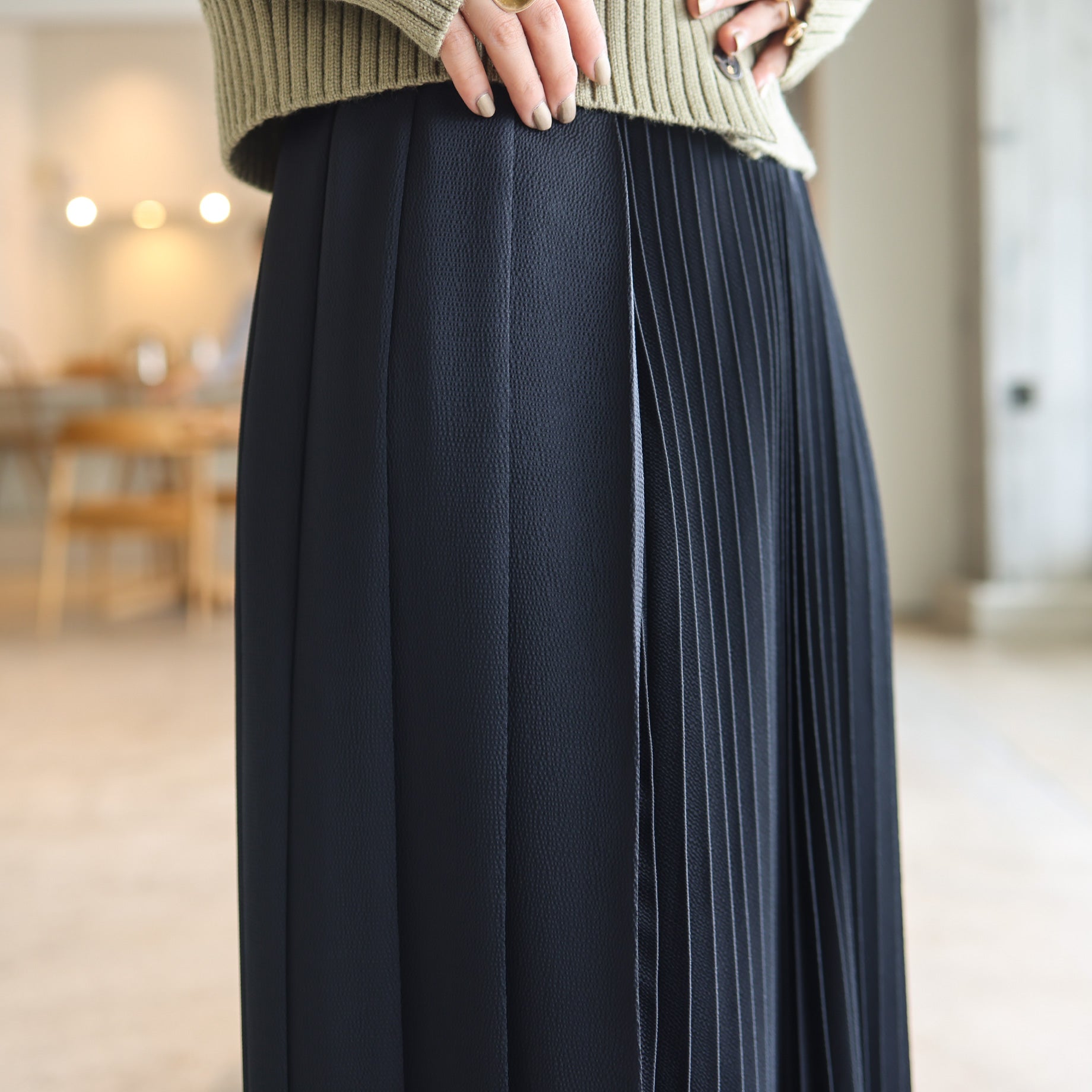 PLEATED SKIRT(BLACK)